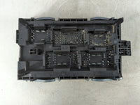 2010-2014 Gmc Yukon Xl 1500 Fusebox Fuse Box Panel Relay Module Fits Fits 2010 2011 2012 2013 2014 OEM Used Auto Parts - Oem