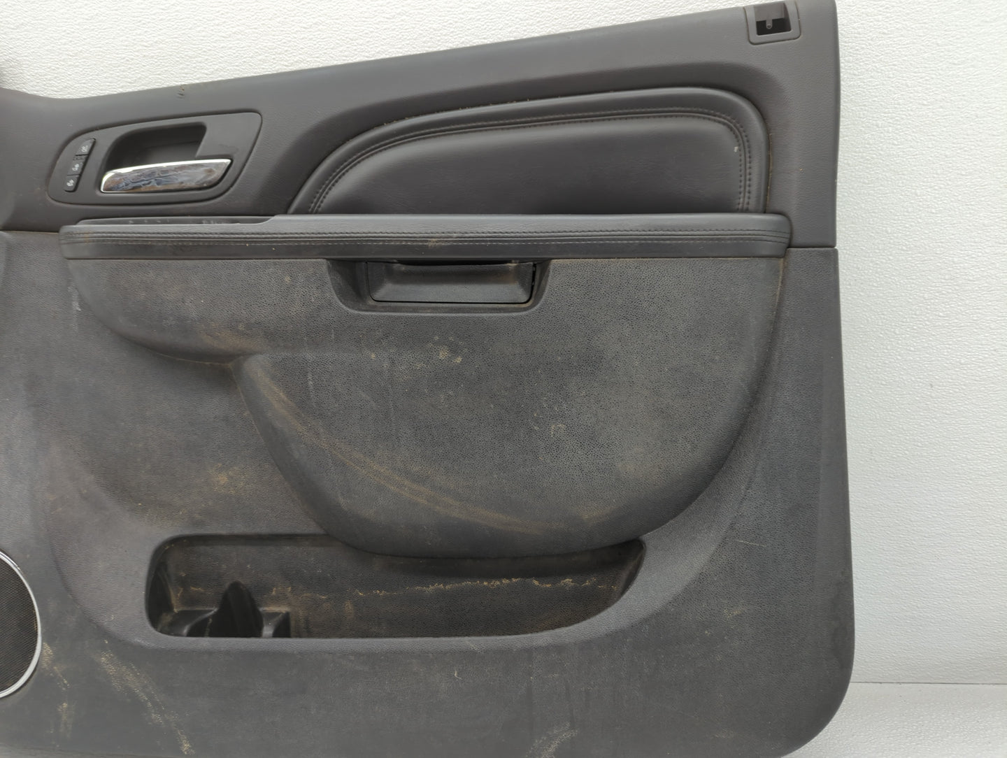 Gmc Yukon Xl 1500 Passenger Front Lower Control Arm Oem - Oemusedautoparts1.com