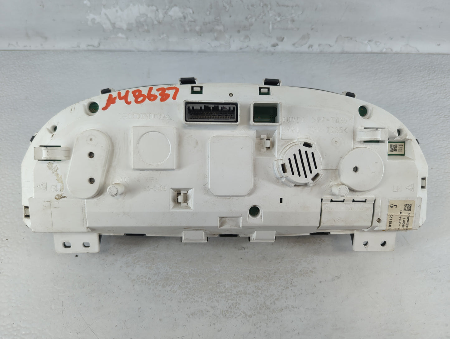 2013-2014 Honda Accord Instrument Cluster Speedometer Gauges P/N:78100-T2A-A114-M1 Fits Fits 2013 2014 OEM Used Auto Parts -