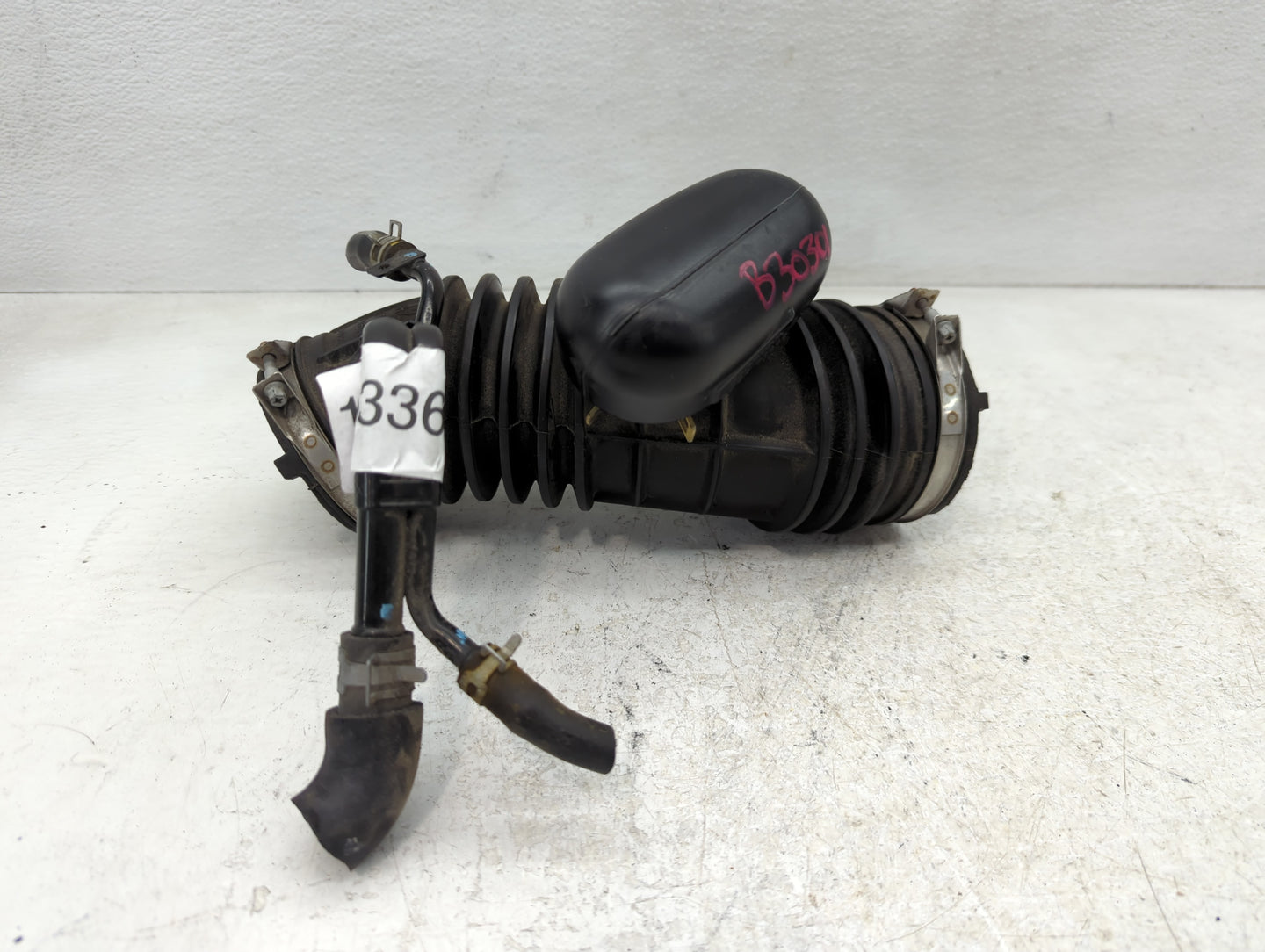 2013 Honda Accord Air Cleaner Intake Duct Hose Tube - Oemusedautoparts1.com