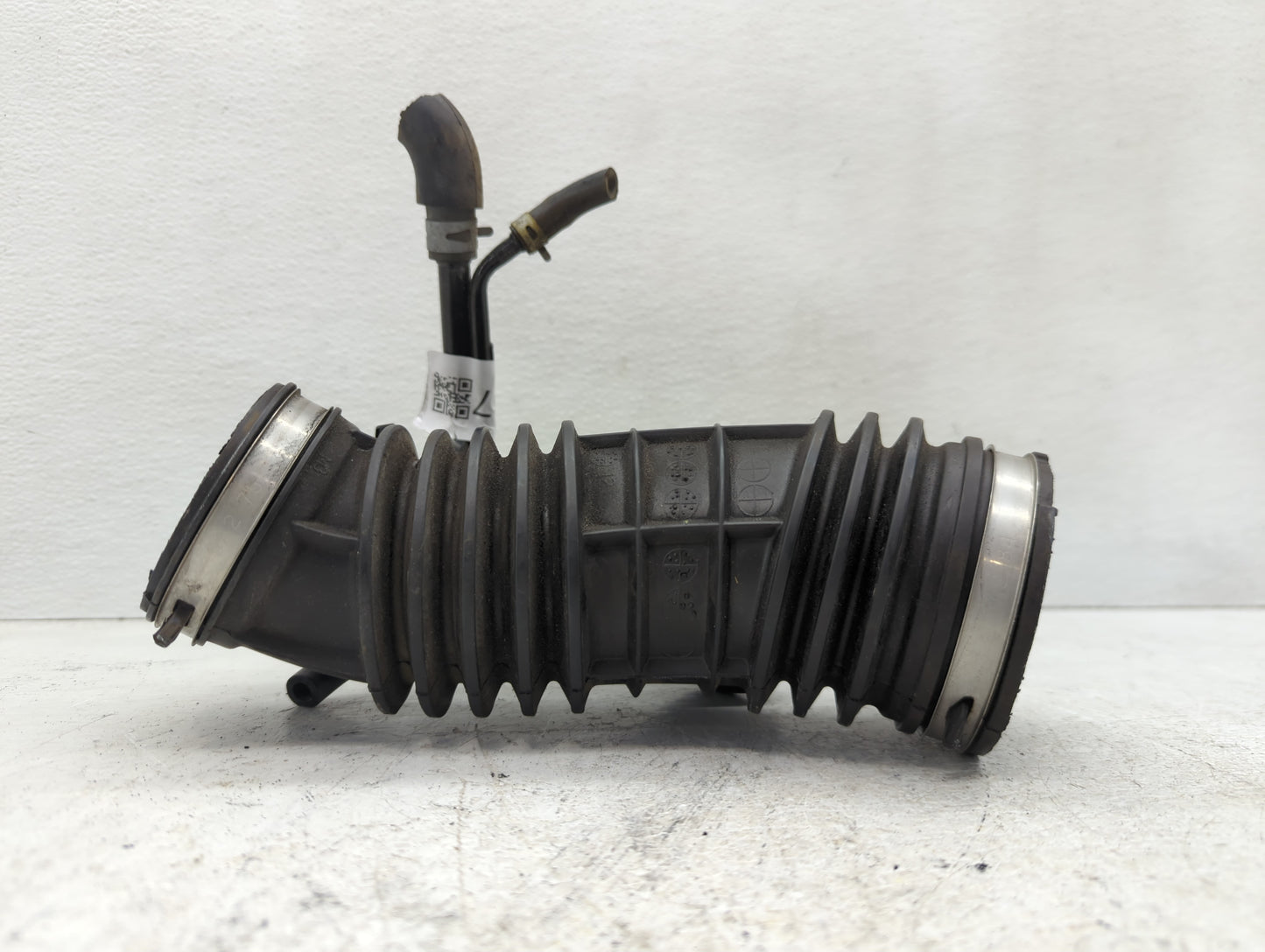 2013 Honda Accord Air Cleaner Intake Duct Hose Tube - Oemusedautoparts1.com
