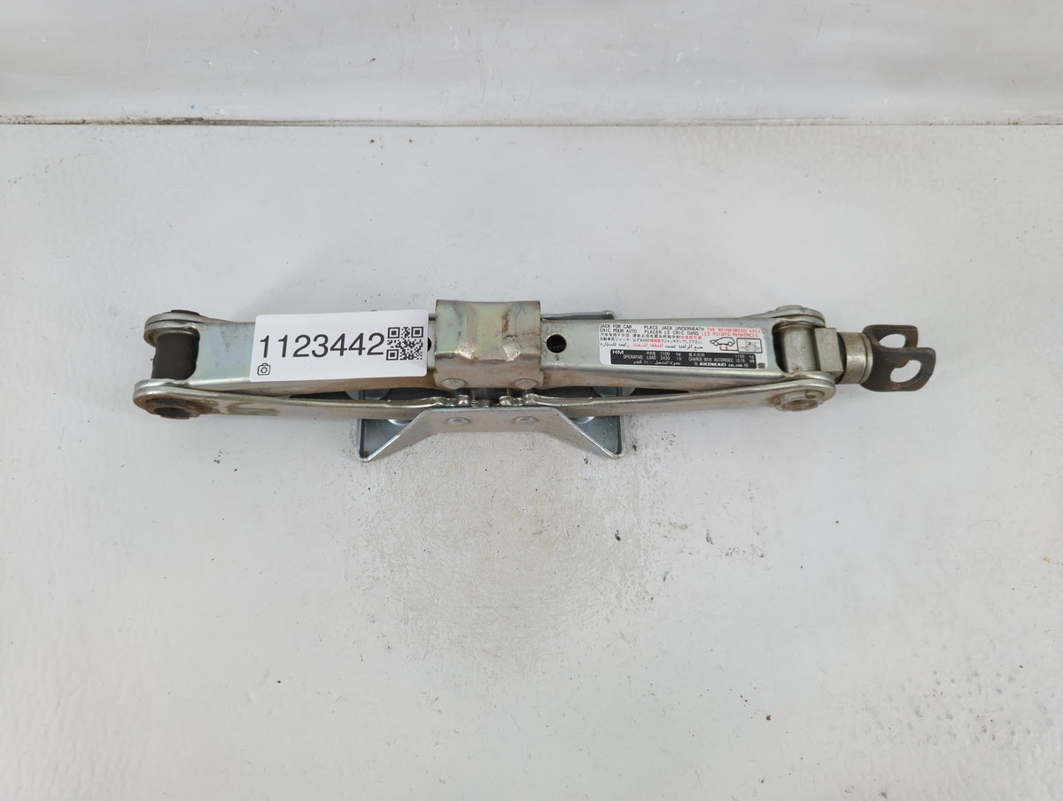 2013 Honda Accord Spare Scissor Car Jack 1123442 - Oemusedautoparts1.com