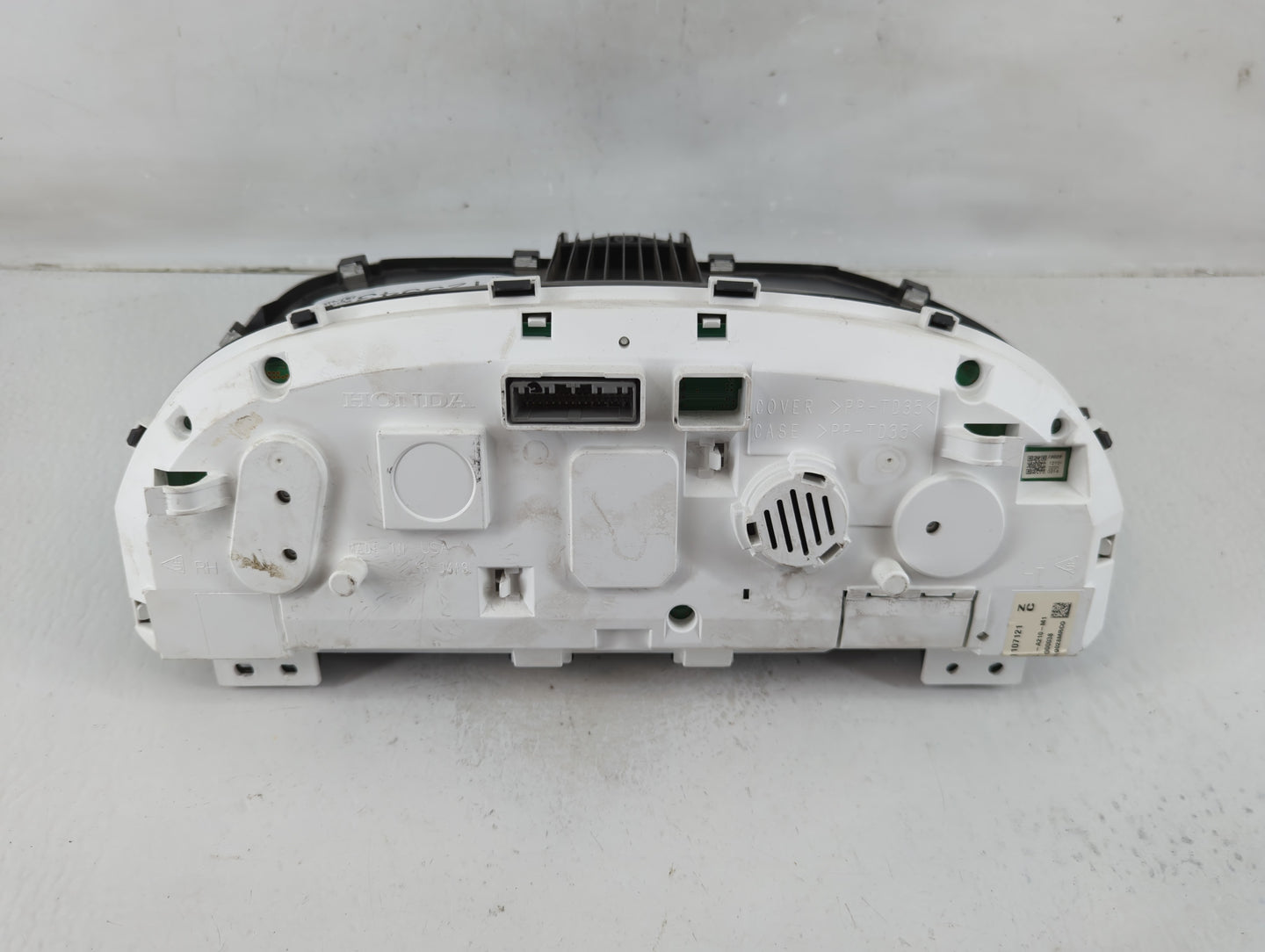 2013-2017 Honda Accord Instrument Cluster Speedometer Gauges P/N:78100-T3L-A210-M1 Fits Fits 2013 2014 2015 2016 2017 OEM Us