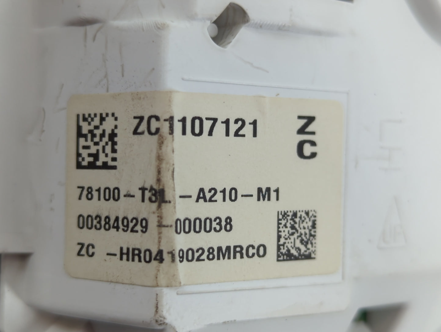 2013-2017 Honda Accord Instrument Cluster Speedometer Gauges P/N:78100-T3L-A210-M1 Fits Fits 2013 2014 2015 2016 2017 OEM Us