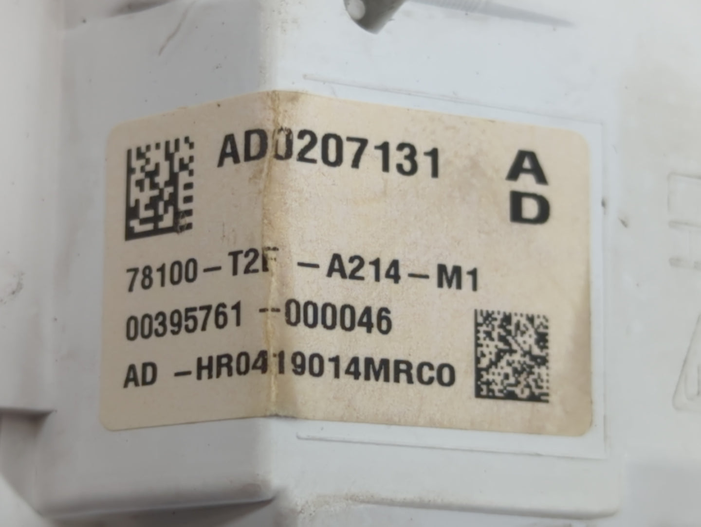 2013-2017 Honda Accord Instrument Cluster Speedometer Gauges P/N:78100-T2F-A214-M1 78100-T2F-A230-M1 Fits OEM Used Auto Part