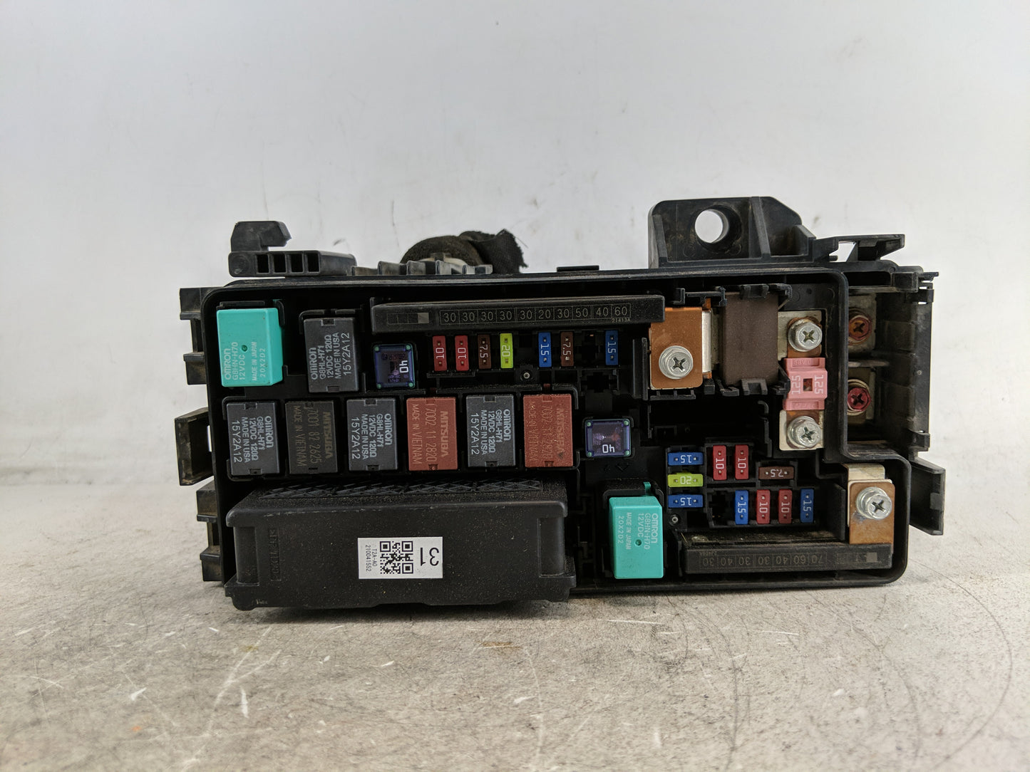 2013-2017 Honda Accord Fusebox Fuse Box Panel Relay Module Fits Fits 2013 2014 2015 2016 2017 OEM Used Auto Parts - Oemuseda