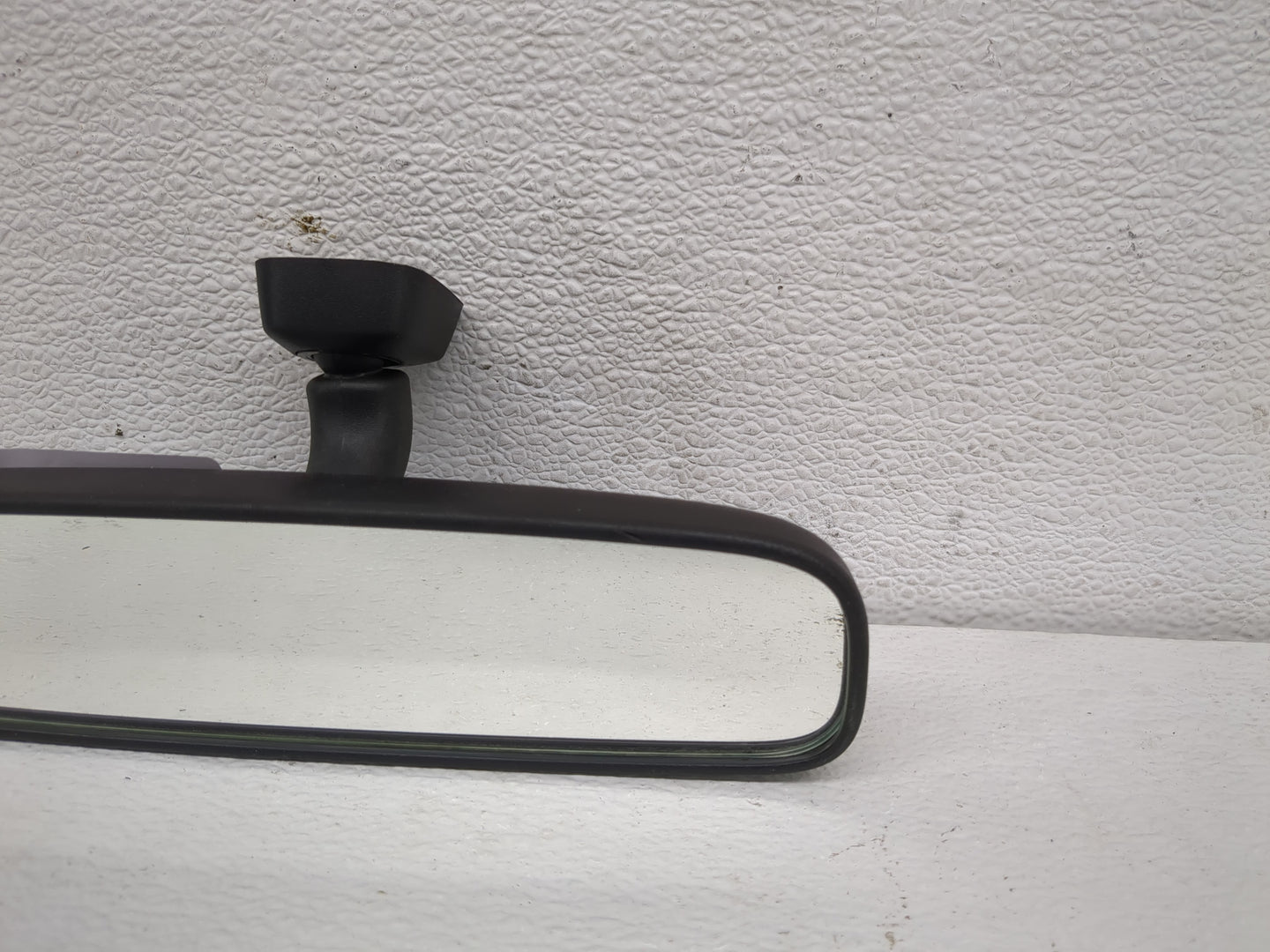 2013-2017 Honda Accord Interior Rear View Mirror Replacement OEM P/N:E4012197 E4022197 Fits OEM Used Auto Parts - Oemusedaut