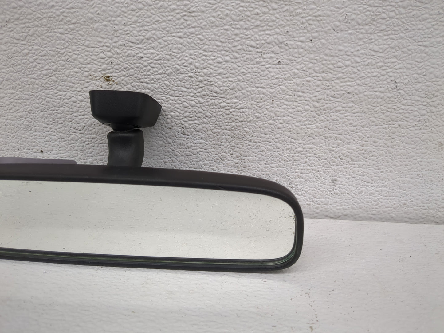 2013-2017 Honda Accord Interior Rear View Mirror Replacement OEM P/N:E4012197 E4022197 Fits OEM Used Auto Parts - Oemusedaut