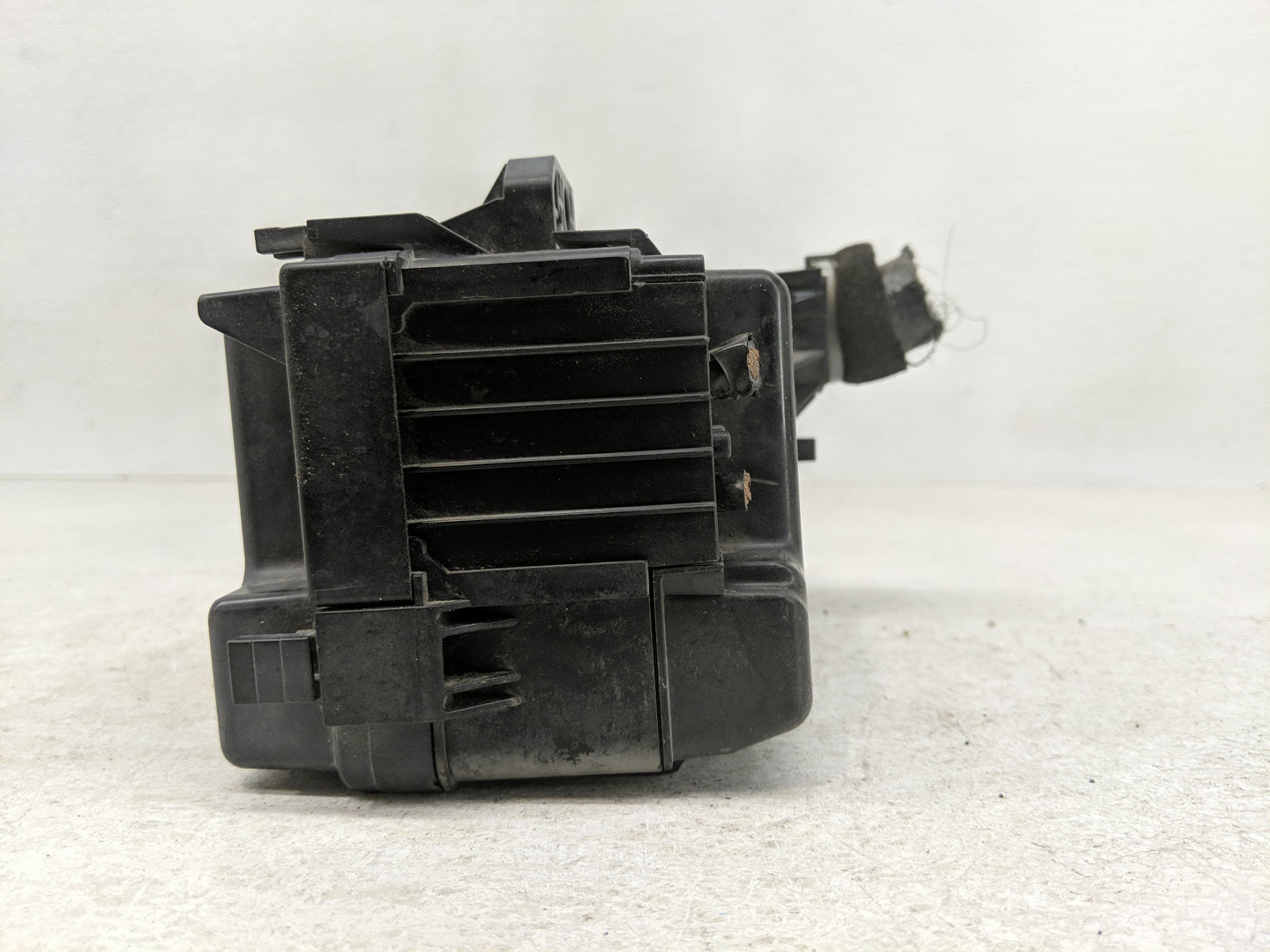 2013-2017 Honda Accord Fusebox Fuse Box Panel Relay Module Fits Fits 2013 2014 2015 2016 2017 OEM Used Auto Parts - Oemuseda