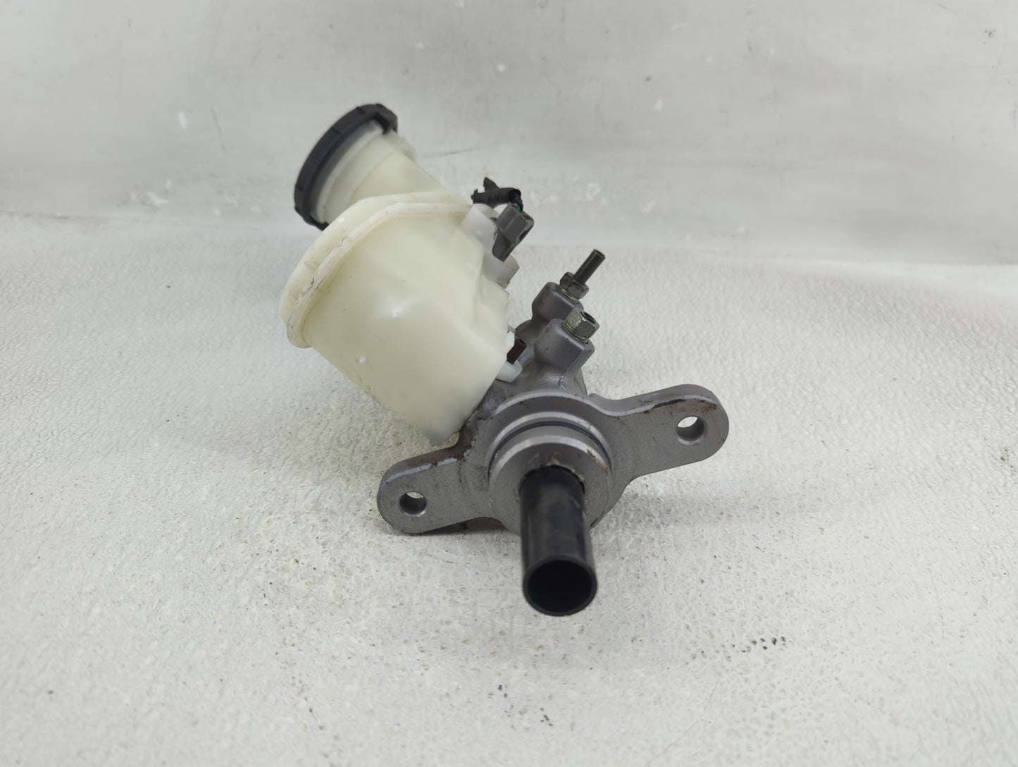 Honda Accord Brake Master Cylinder - Oemusedautoparts1.com