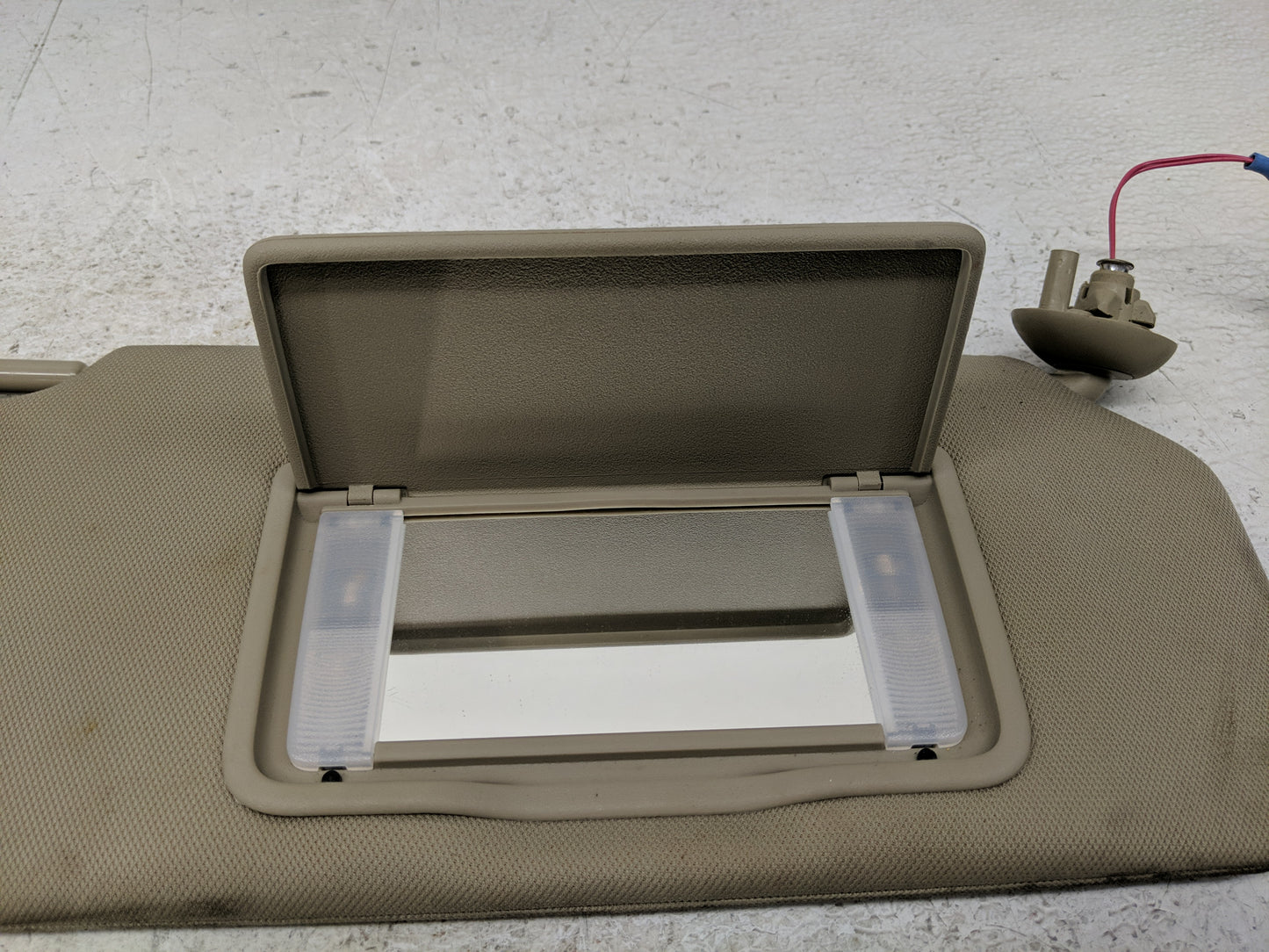 2013-2017 Honda Accord Sun Visor Shade Replacement Driver Left Mirror Fits Fits 2013 2014 2015 2016 2017 OEM Used Auto Parts