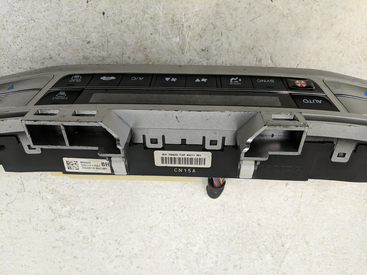 2013-2015 Honda Accord Climate Control Module Temperature AC/Heater Replacement P/N:79600 T2F A611 M1 NH869L Fits OEM Used A