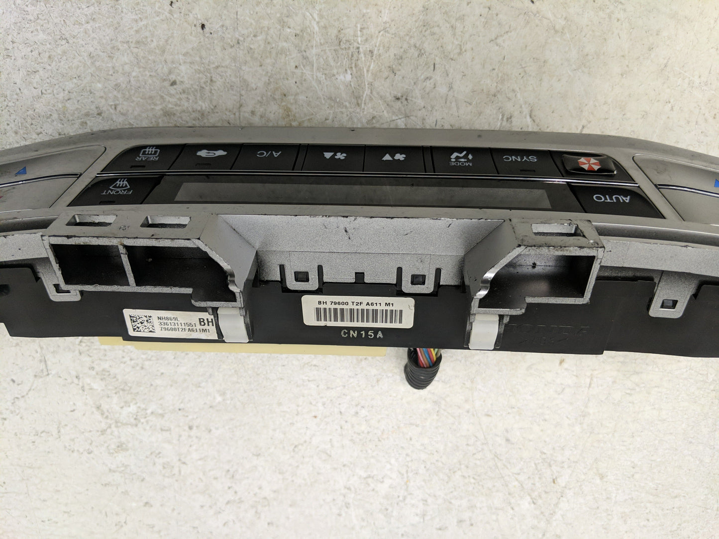 2013-2015 Honda Accord Climate Control Module Temperature AC/Heater Replacement P/N:79600 T2F A611 M1 NH869L Fits OEM Used A