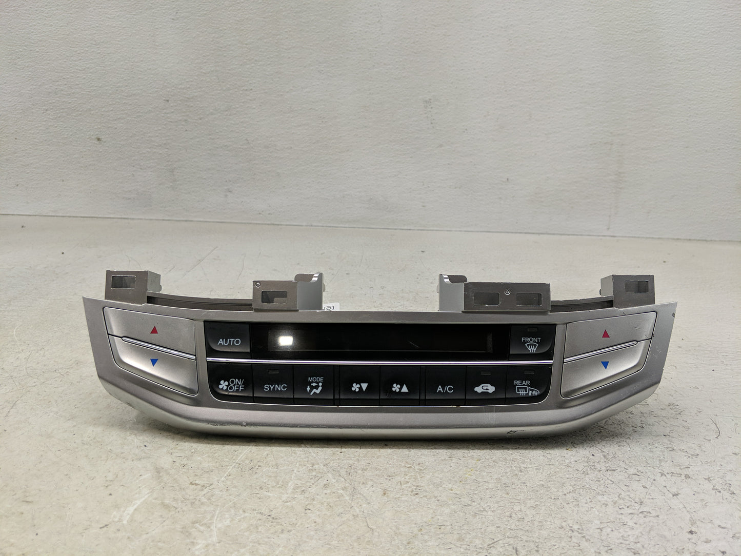 2013-2015 Honda Accord Climate Control Module Temperature AC/Heater Replacement Fits Fits 2013 2014 2015 OEM Used Auto Parts
