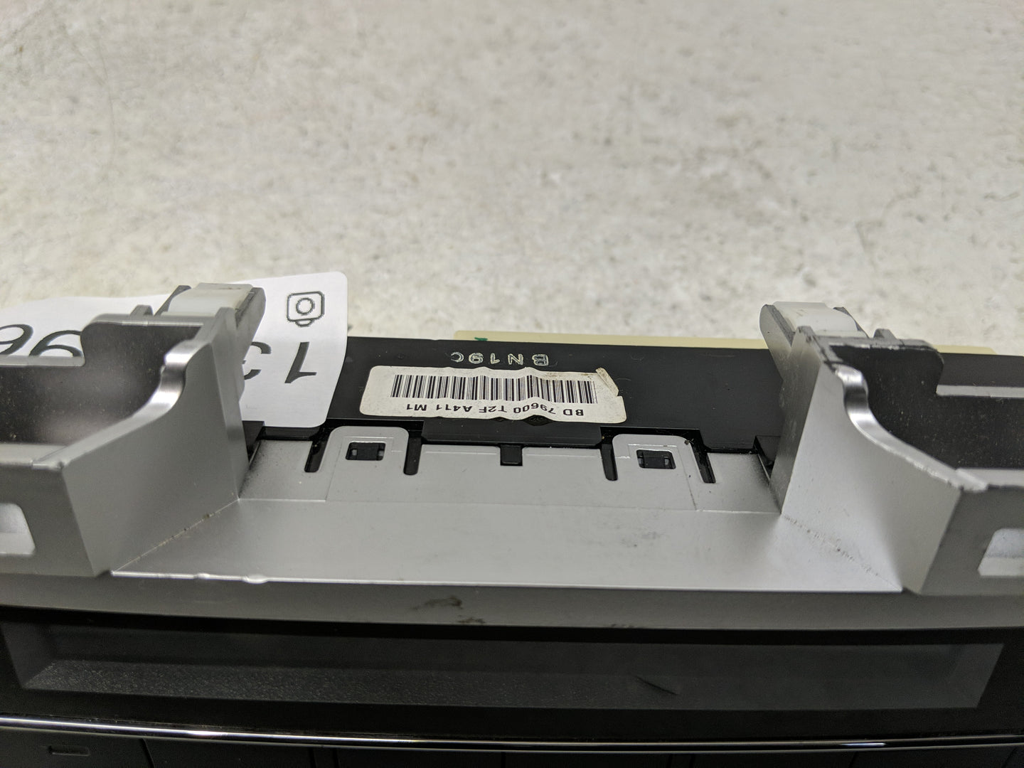 2013-2015 Honda Accord Climate Control Module Temperature AC/Heater Replacement Fits Fits 2013 2014 2015 OEM Used Auto Parts