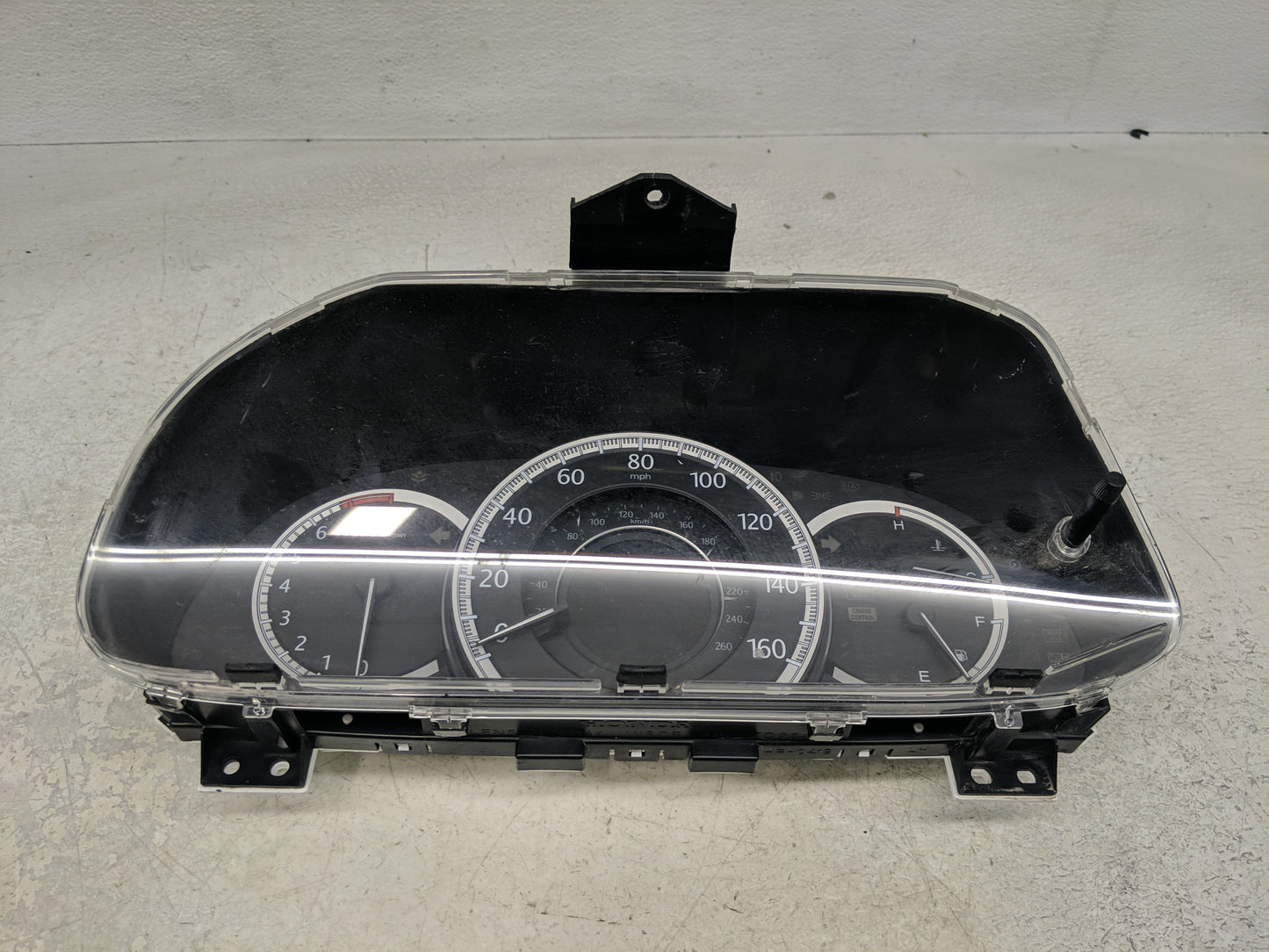 2013 Honda Accord Instrument Cluster Speedometer Gauges P/N:78100-T3L-A220-M1 Fits OEM Used Auto Parts - Oemusedautoparts1.c