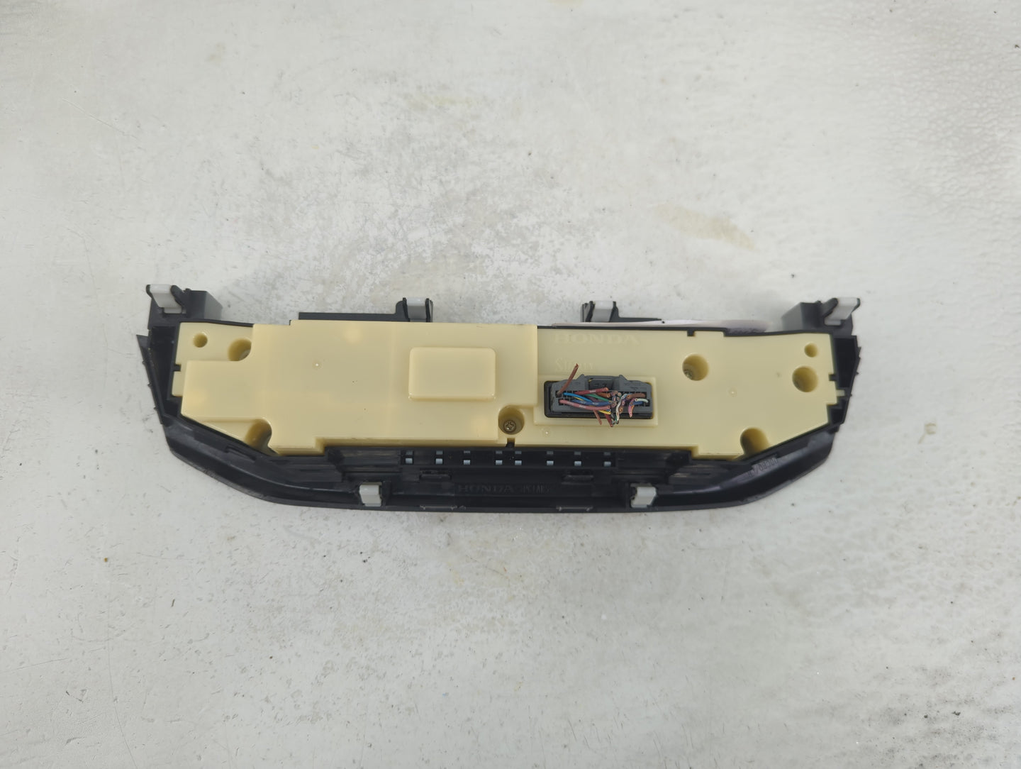 2013 Honda Accord Climate Control Module Temperature AC/Heater Replacement P/N:BH 79600 T2F A611 M1 Fits OEM Used Auto Parts