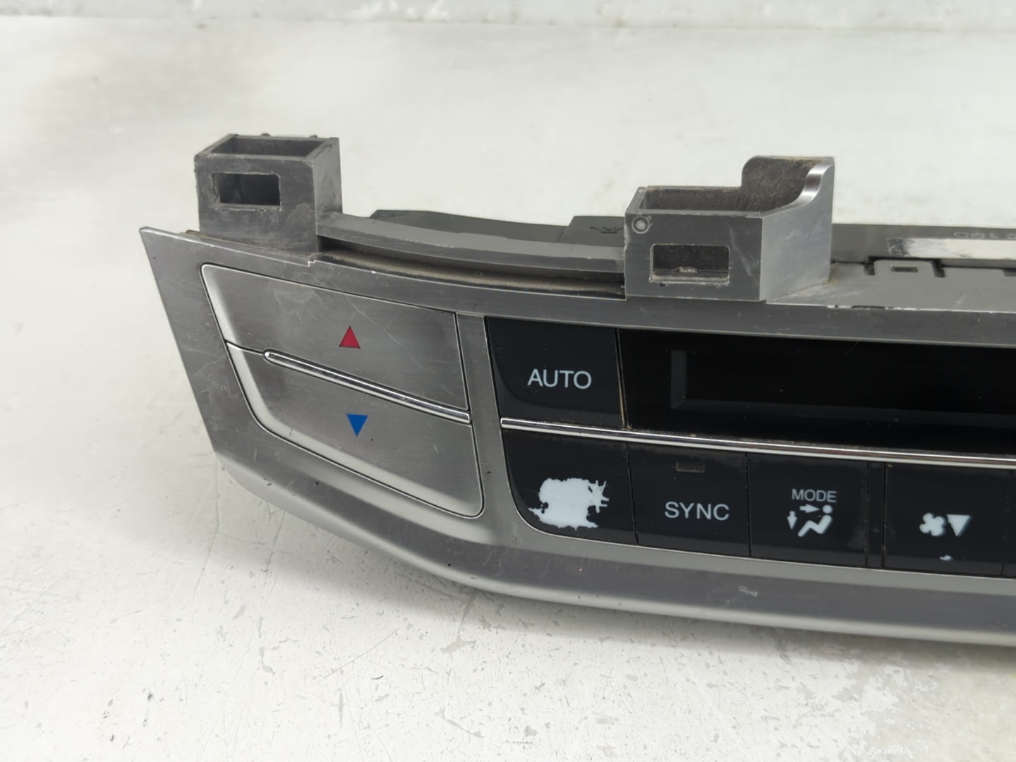 2013-2015 Honda Accord Climate Control Module Temperature AC/Heater Replacement Fits Fits 2013 2014 2015 OEM Used Auto Parts