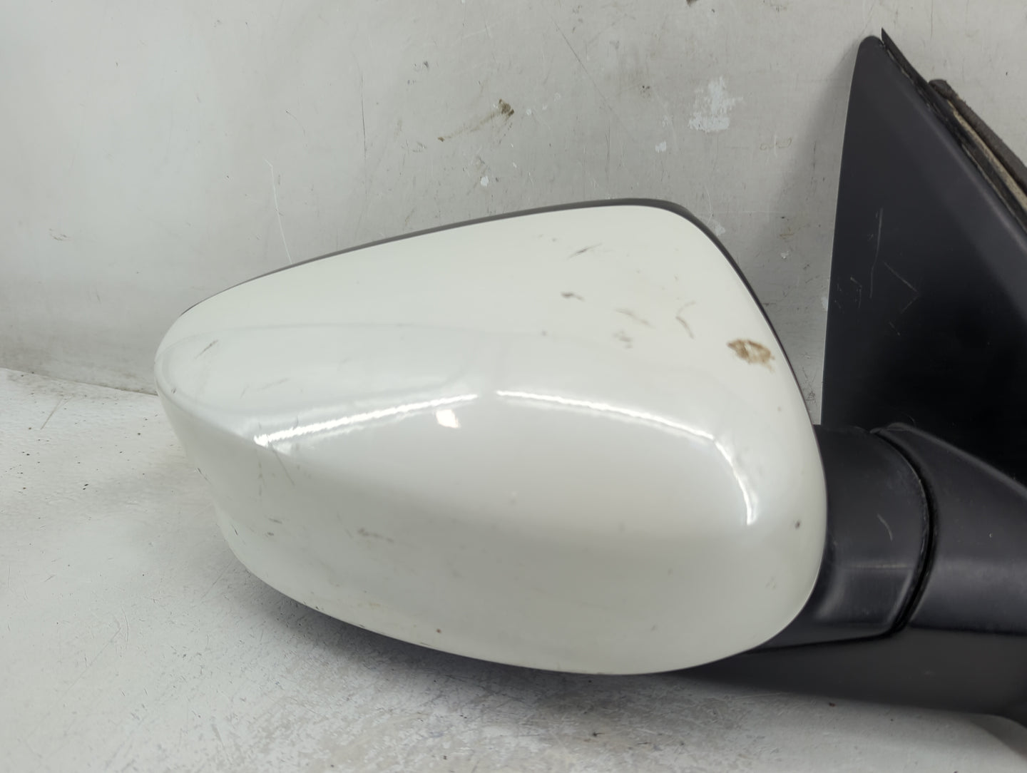 2013-2017 Honda Accord Passenger Side View Mirror - Right Door Mirror OEM Used - Oemusedautoparts1.com