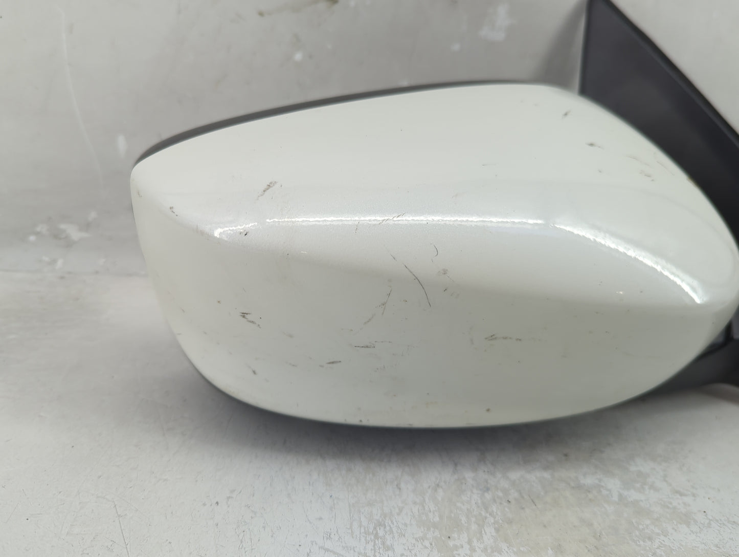 2013-2017 Honda Accord Passenger Side View Mirror - Right Door Mirror OEM Used - Oemusedautoparts1.com