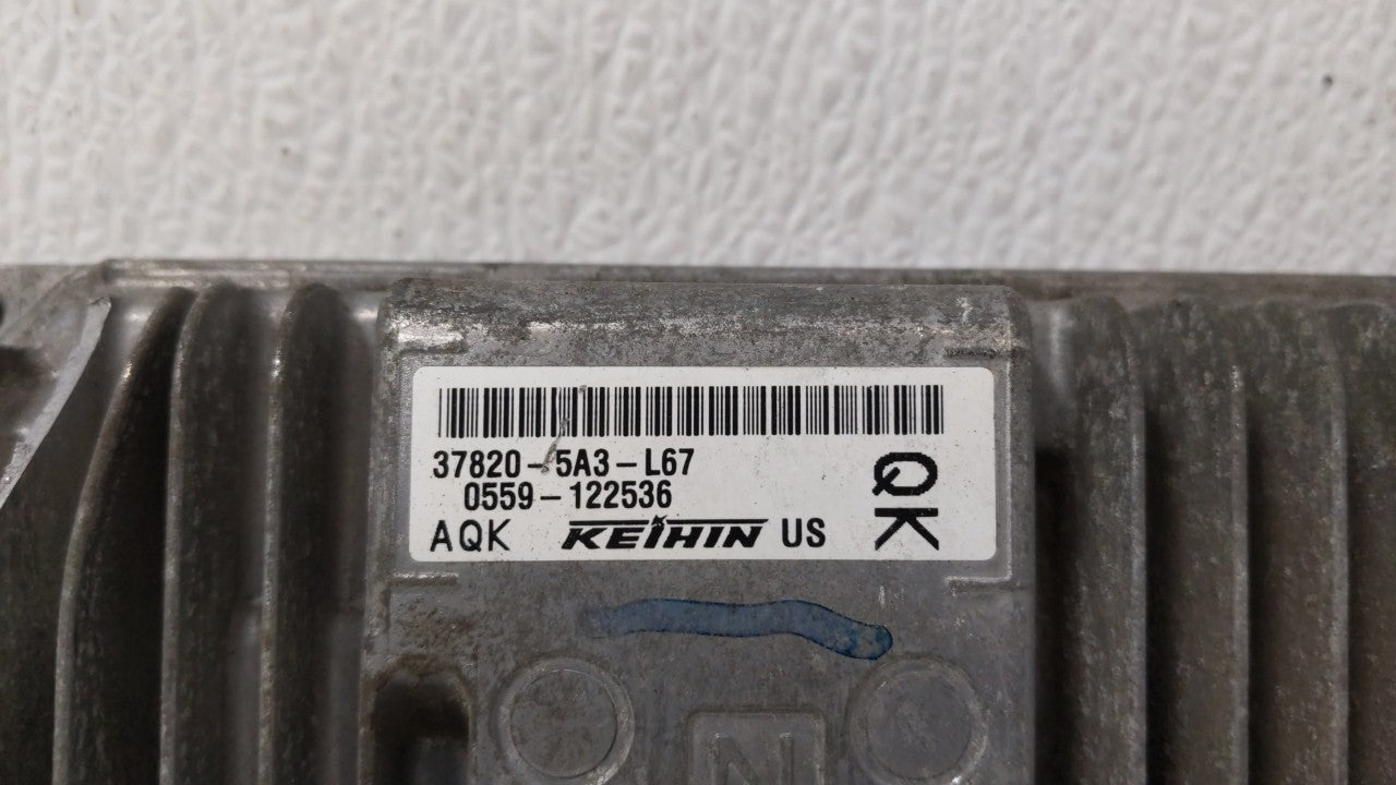 2013 Honda Accord PCM Engine Control Computer ECU ECM PCU OEM P/N:37820-5G1-L55 37820-5A3-L67 Fits OEM Used Auto Parts - Oem