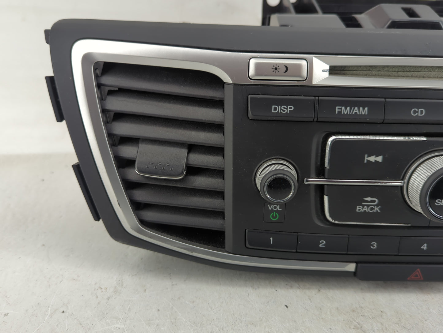 2013-2015 Honda Accord Radio AM FM Cd Player Receiver Replacement P/N:39100-T2A-A301 Fits Fits 2013 2014 2015 OEM Used Auto 