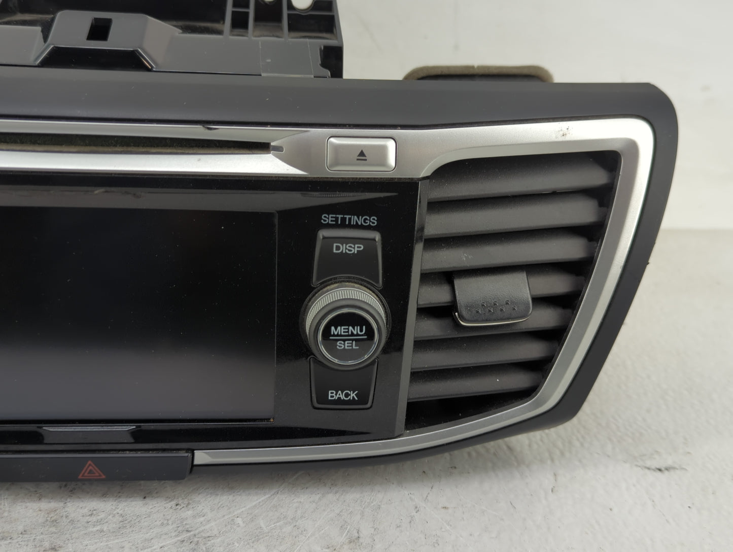 2013 Honda Accord Radio AM FM Cd Player Receiver Replacement P/N:39101-T2A-A810-M1 MF723AC, 39100T2A A802 Fits OEM Used Auto