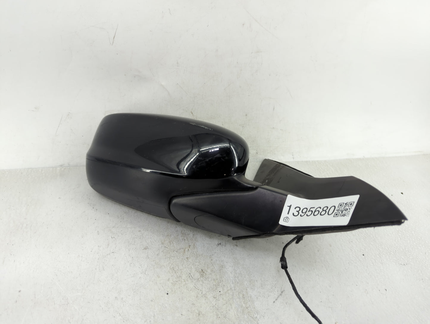 2013-2017 Honda Accord Passenger Side View Mirror - Right Door Mirror OEM Used - Oemusedautoparts1.com