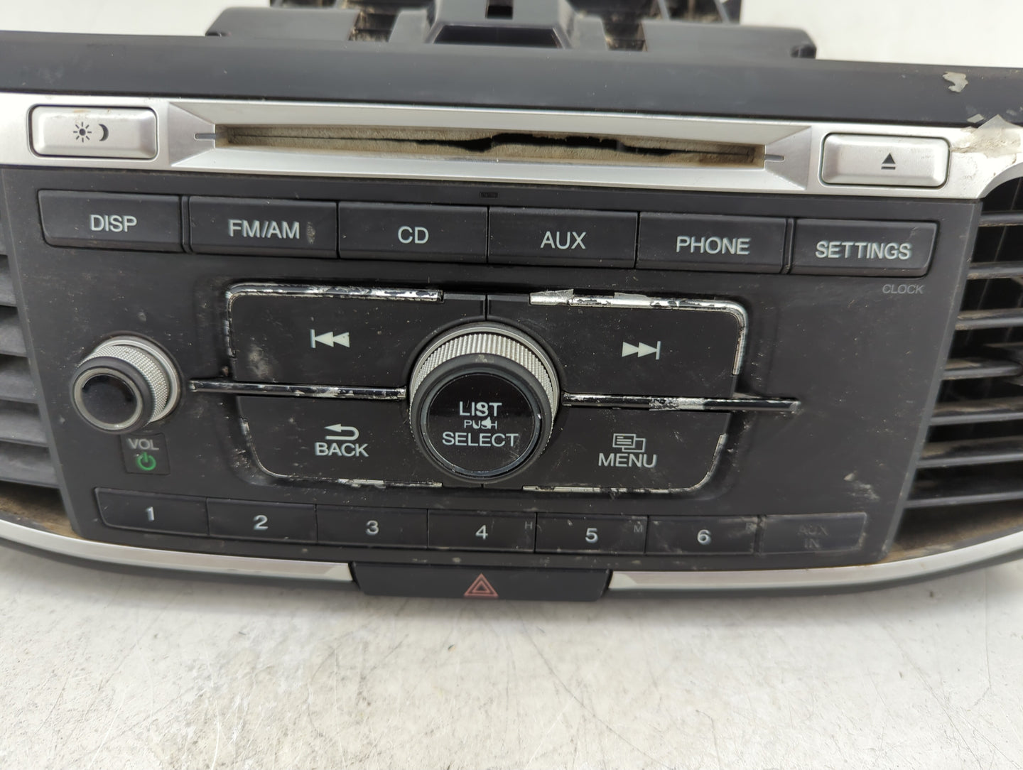 2013-2015 Honda Accord Radio AM FM Cd Player Receiver Replacement Fits Fits 2013 2014 2015 OEM Used Auto Parts - Oemusedauto