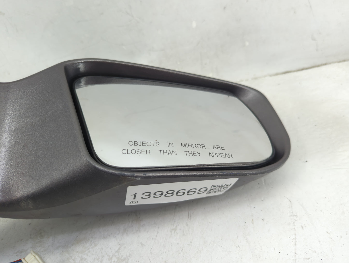 2013-2017 Honda Accord Passenger Side View Mirror - Right Door Mirror OEM Used - Oemusedautoparts1.com