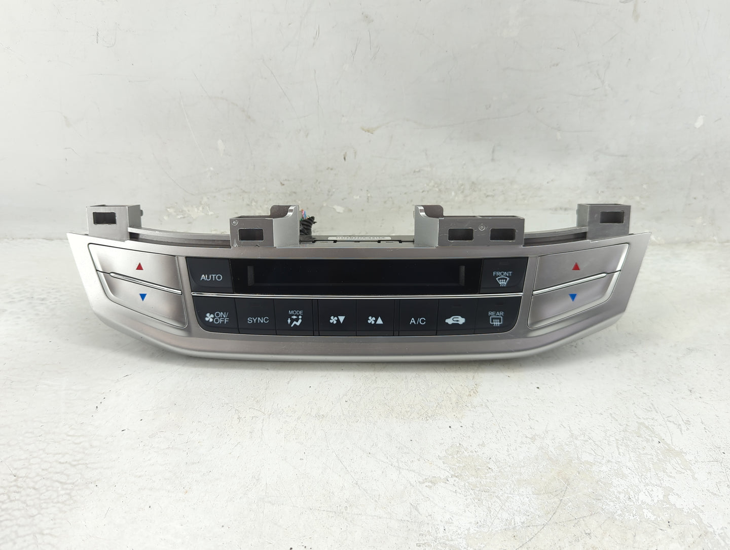 2013-2015 Honda Accord Climate Control Module Temperature AC/Heater Replacement P/N:79600T2FA611M1 Fits Fits 2013 2014 2015 
