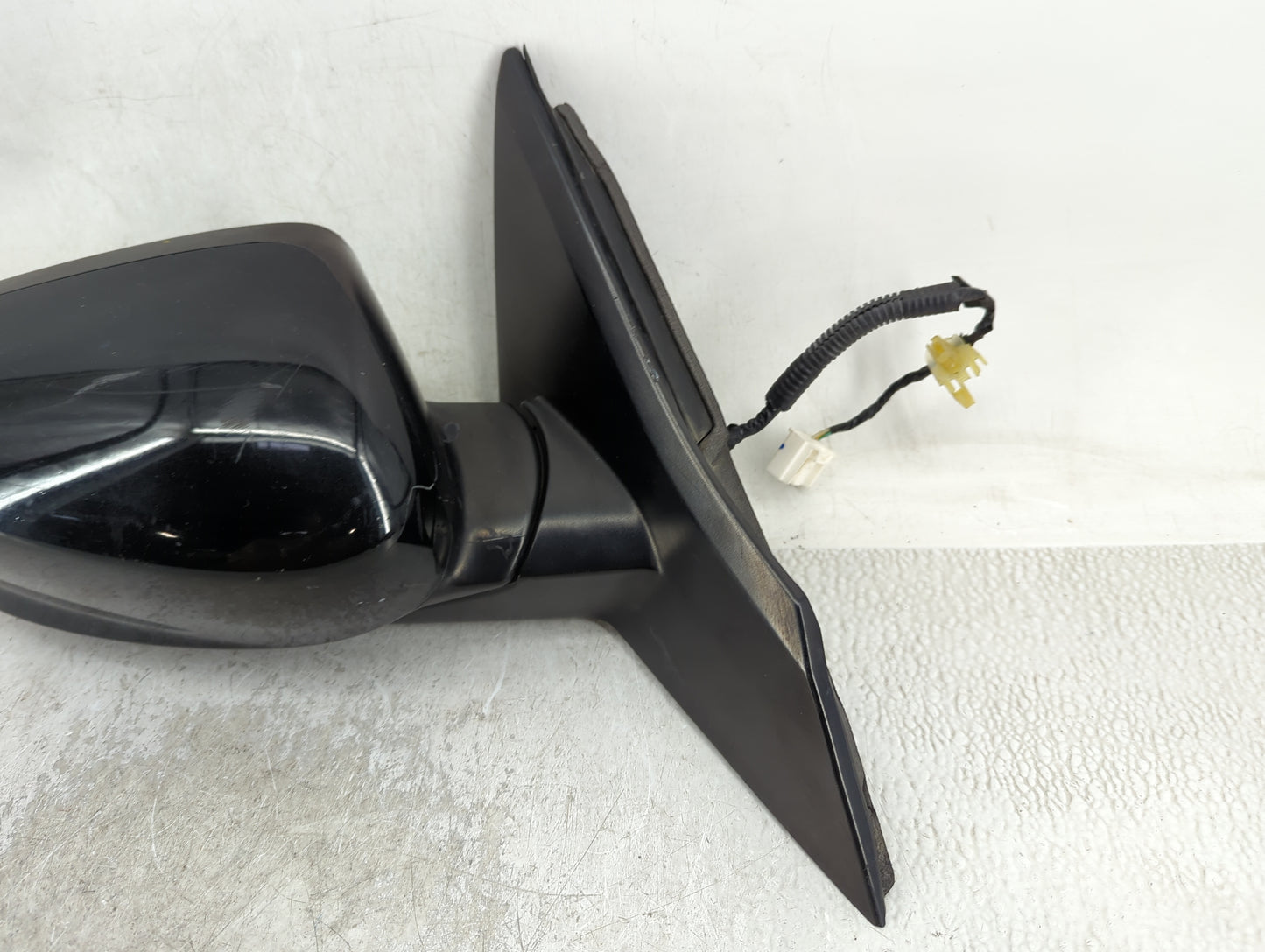 2013-2017 Honda Accord Passenger Side View Mirror - Right Door Mirror OEM Used - Oemusedautoparts1.com