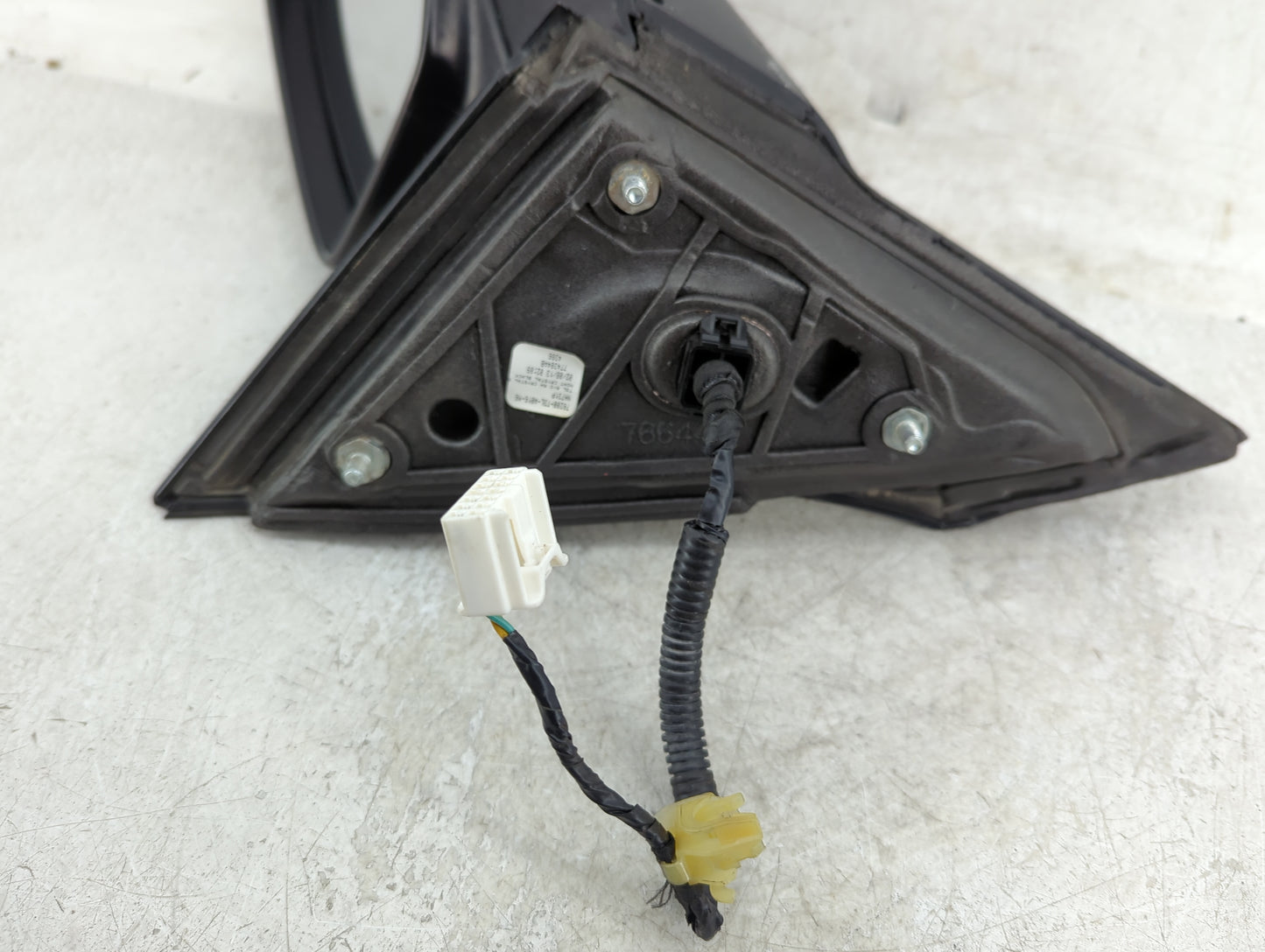 2013-2017 Honda Accord Passenger Side View Mirror - Right Door Mirror OEM Used - Oemusedautoparts1.com