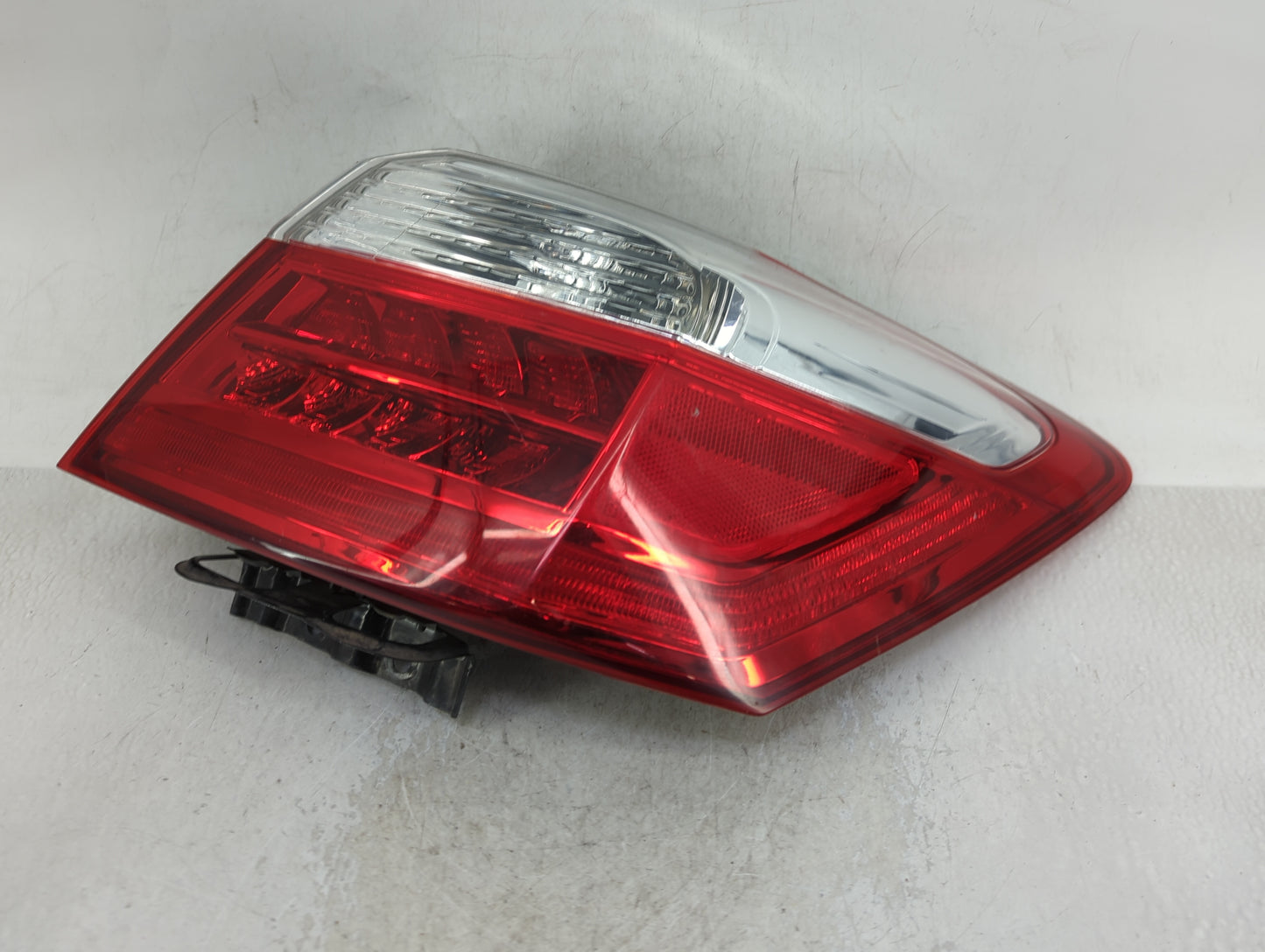 2013-2015 Honda Accord Tail Light Assembly Passenger Right OEM Fits Fits 2013 2014 2015 OEM Used Auto Parts - Oemusedautopar