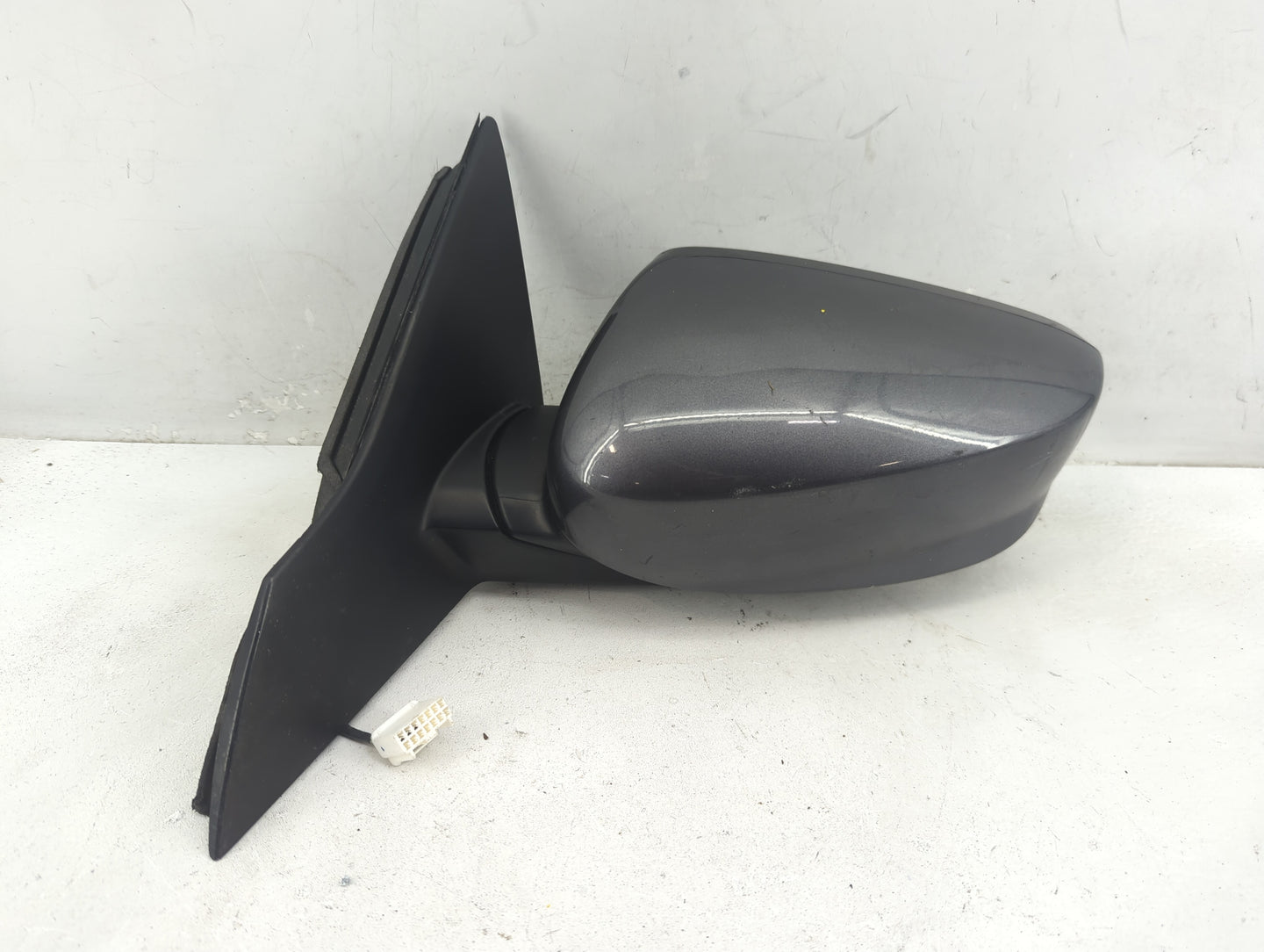 2013-2017 Honda Accord Driver Side View Mirror - Left Door Mirror OEM Used - Oemusedautoparts1.com