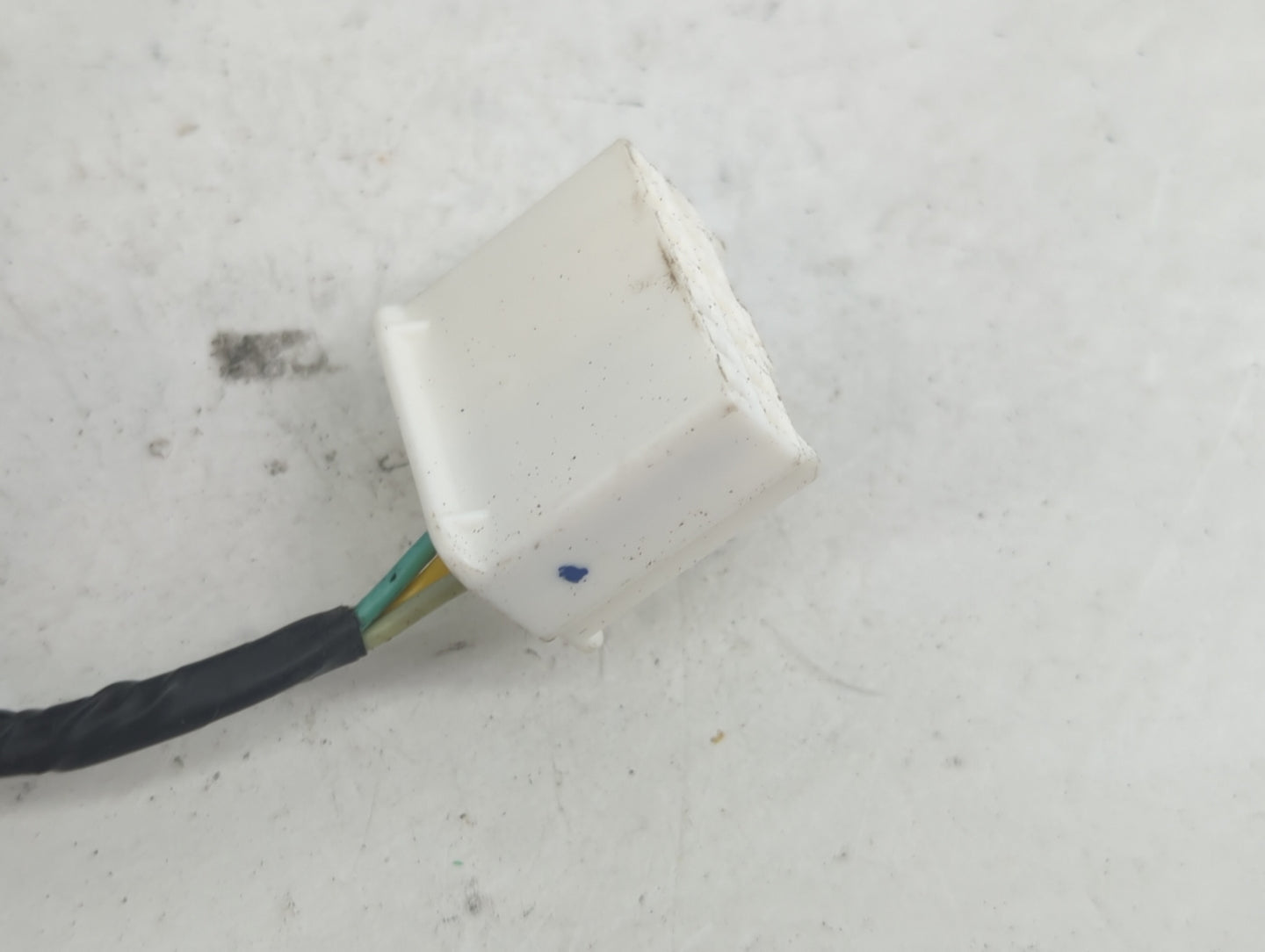 2013-2017 Honda Accord Driver Side View Mirror - Left Door Mirror OEM Used - Oemusedautoparts1.com