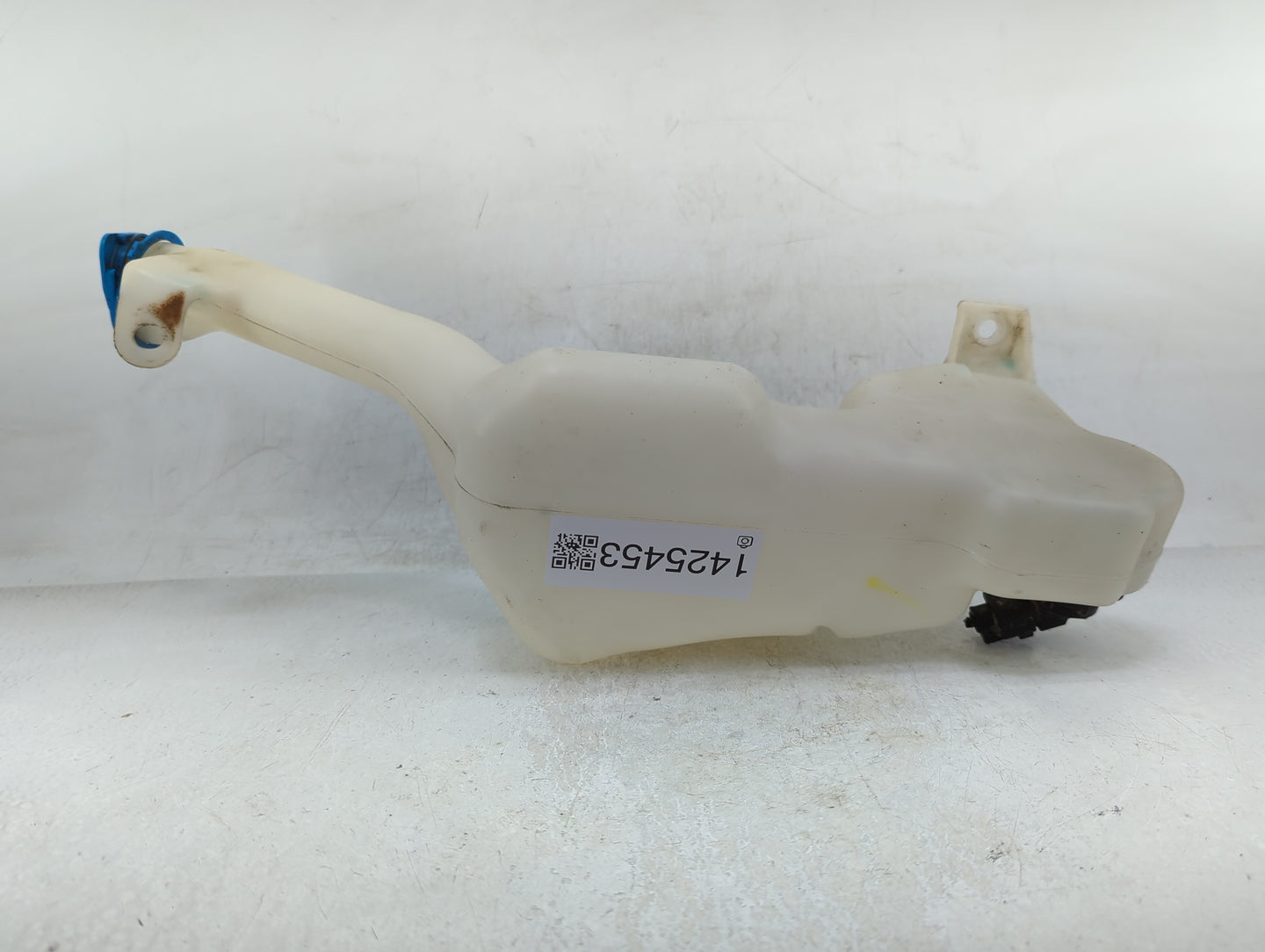 2013-2017 Honda Accord Windshield Washer Fluid Reservoir Bottle Oem - Oemusedautoparts1.com