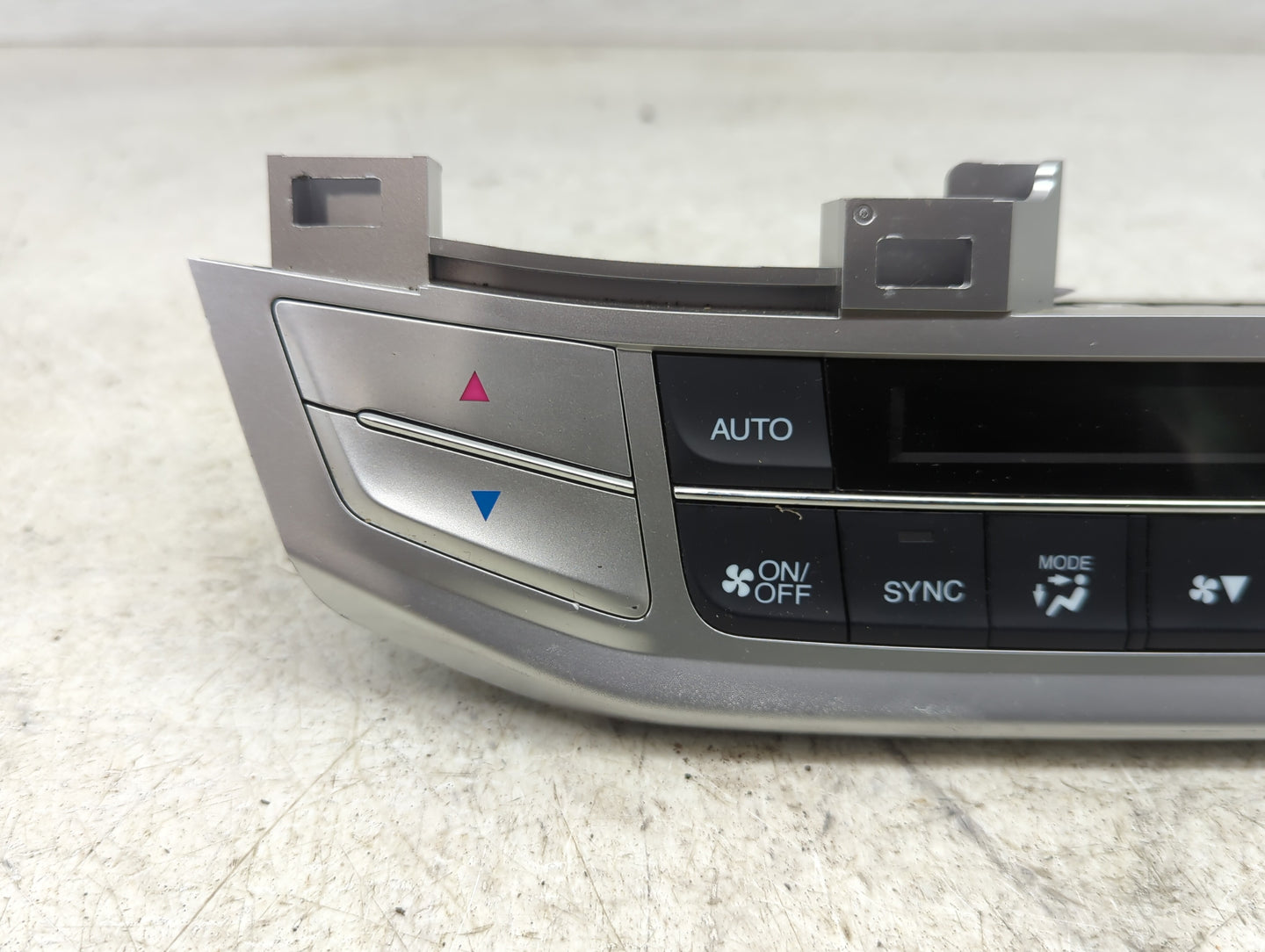 2013-2015 Honda Accord Climate Control Module Temperature AC/Heater Replacement P/N:79600T2FA611M1 Fits Fits 2013 2014 2015 
