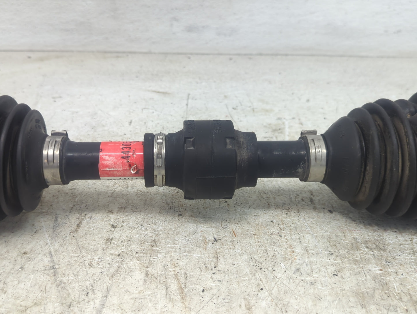 2013-2014 Honda Accord Axle Shaft Front Passenger Cv C/v - Oemusedautoparts1.com