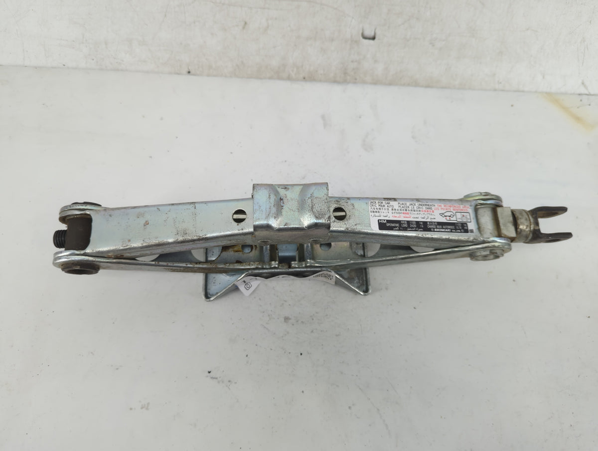 2013 Honda Accord Spare Scissor Car Jack 1429278 - Oemusedautoparts1.com