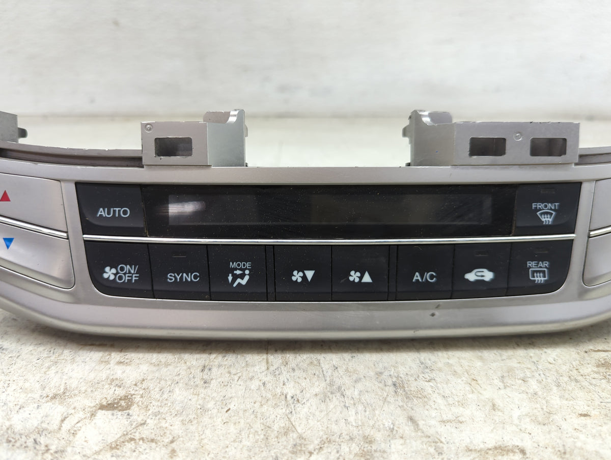 2013 Honda Accord Climate Control Module Temperature AC/Heater Replacement P/N:79600 T2F A611 M1 Fits OEM Used Auto Parts - 
