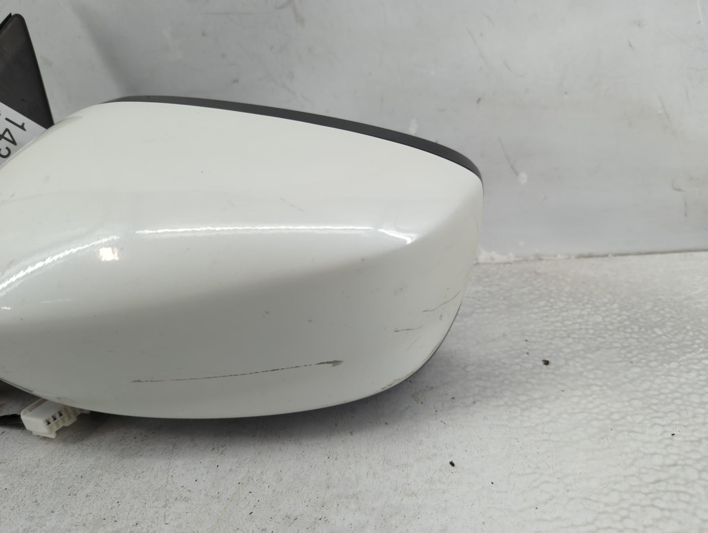 2013-2017 Honda Accord Driver Side View Mirror - Left Door Mirror OEM Used - Oemusedautoparts1.com