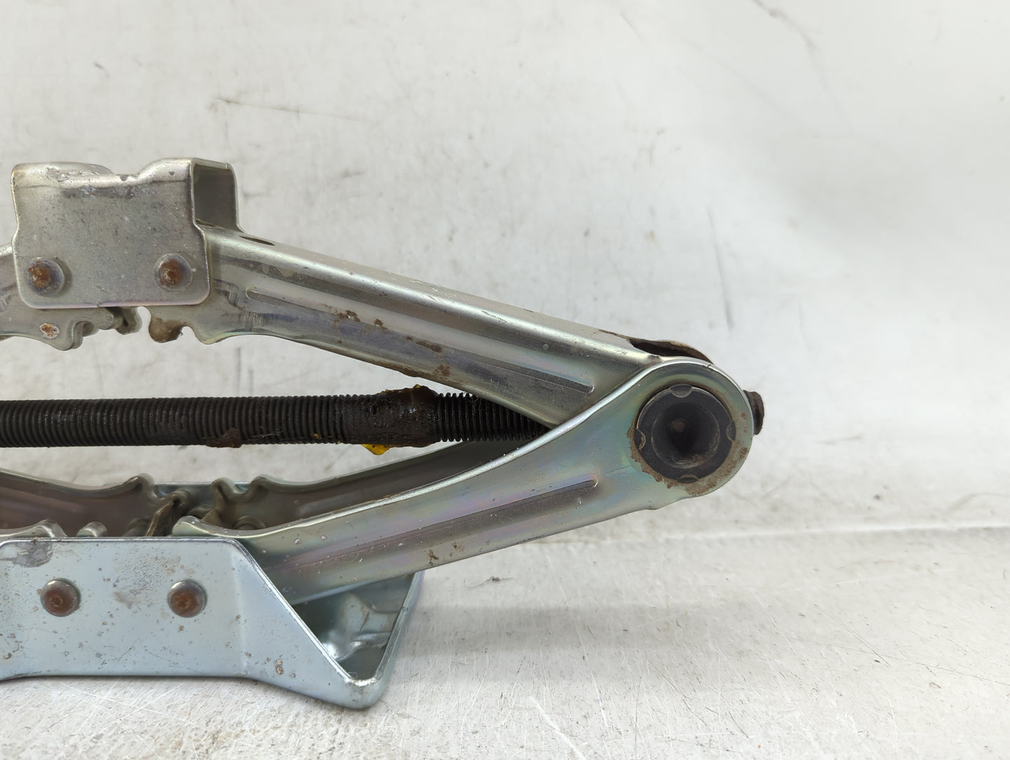 2013 Honda Accord Spare Scissor Car Jack 1431734 - Oemusedautoparts1.com