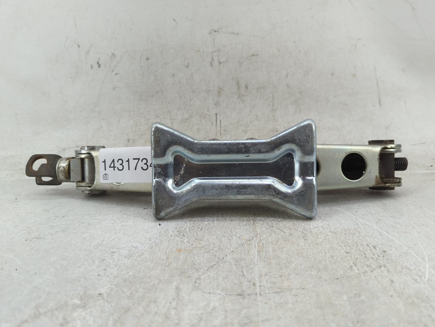 2013 Honda Accord Spare Scissor Car Jack 1431734 - Oemusedautoparts1.com