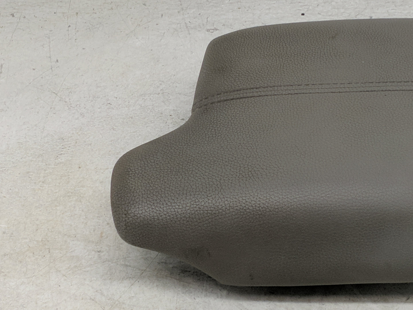 2013 Honda Accord Center Console Armrest Cover Lid Fits OEM Used Auto Parts - Oemusedautoparts1.com