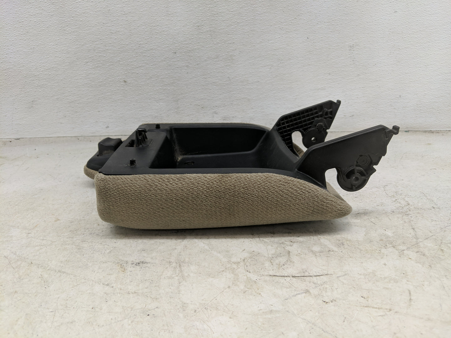 2013 Honda Accord Center Console Armrest Cover Lid Fits OEM Used Auto Parts - Oemusedautoparts1.com