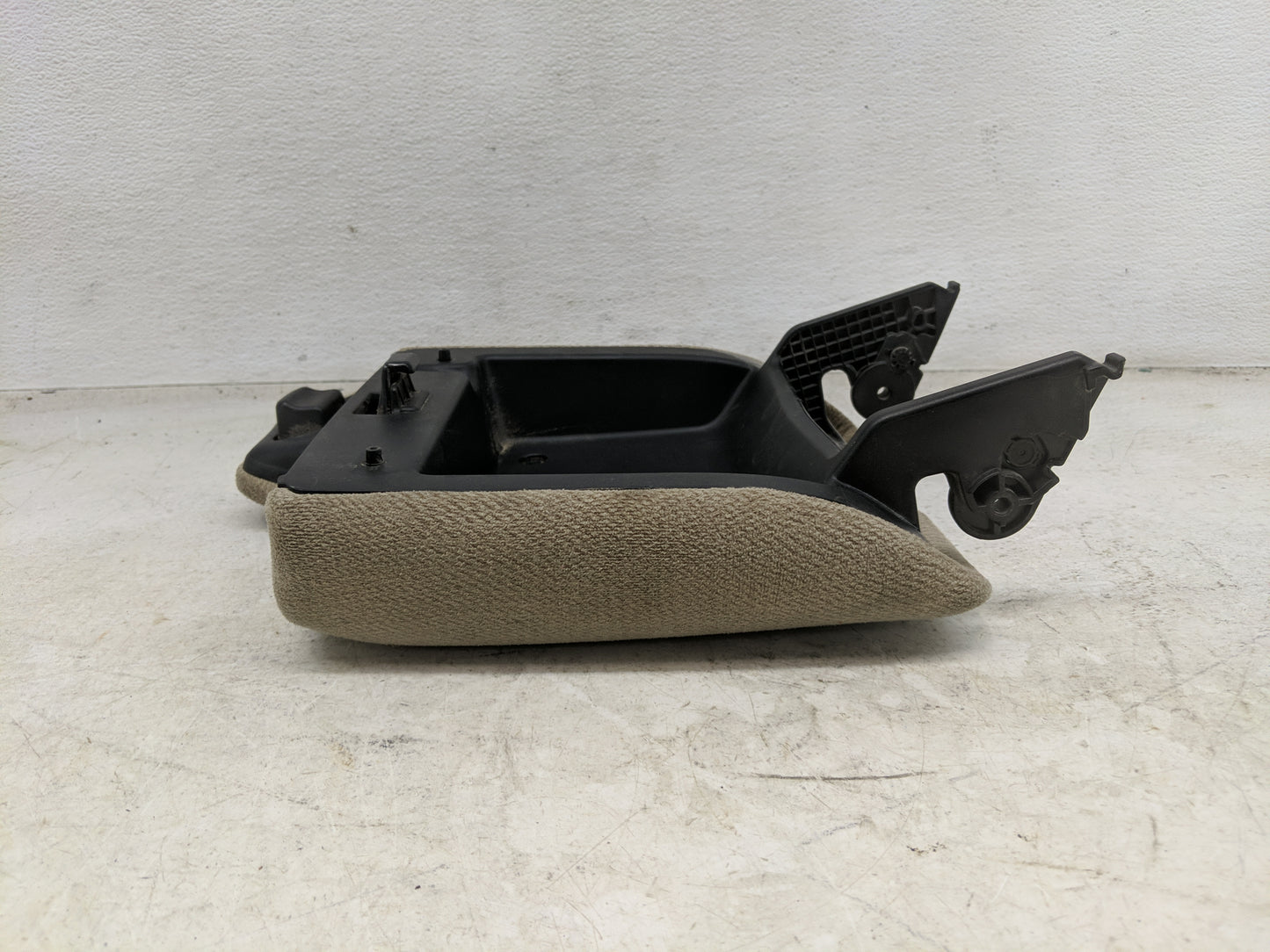 2013 Honda Accord Center Console Armrest Cover Lid Fits OEM Used Auto Parts - Oemusedautoparts1.com
