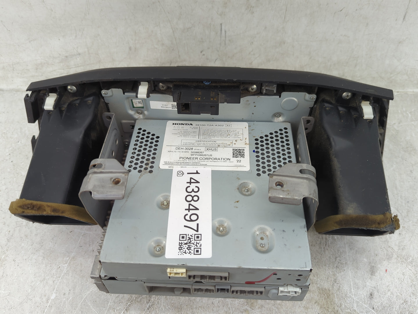 2013-2015 Honda Accord Radio AM FM Cd Player Receiver Replacement P/N:39100-T2A-A302 DEH-3028 Fits Fits 2013 2014 2015 OEM U