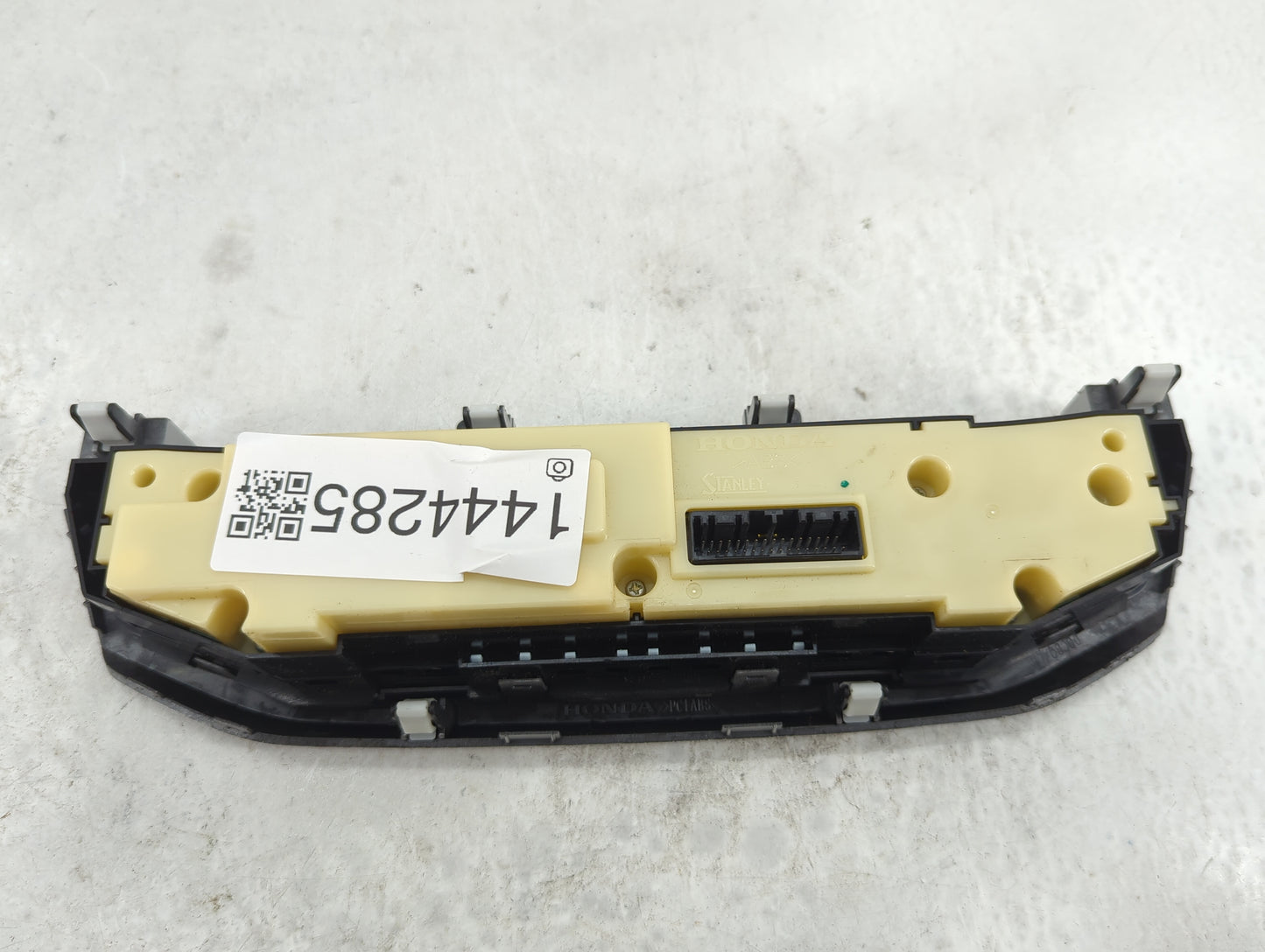 2013-2015 Honda Accord Climate Control Module Temperature AC/Heater Replacement P/N:79600T2FA611M1 Fits Fits 2013 2014 2015 