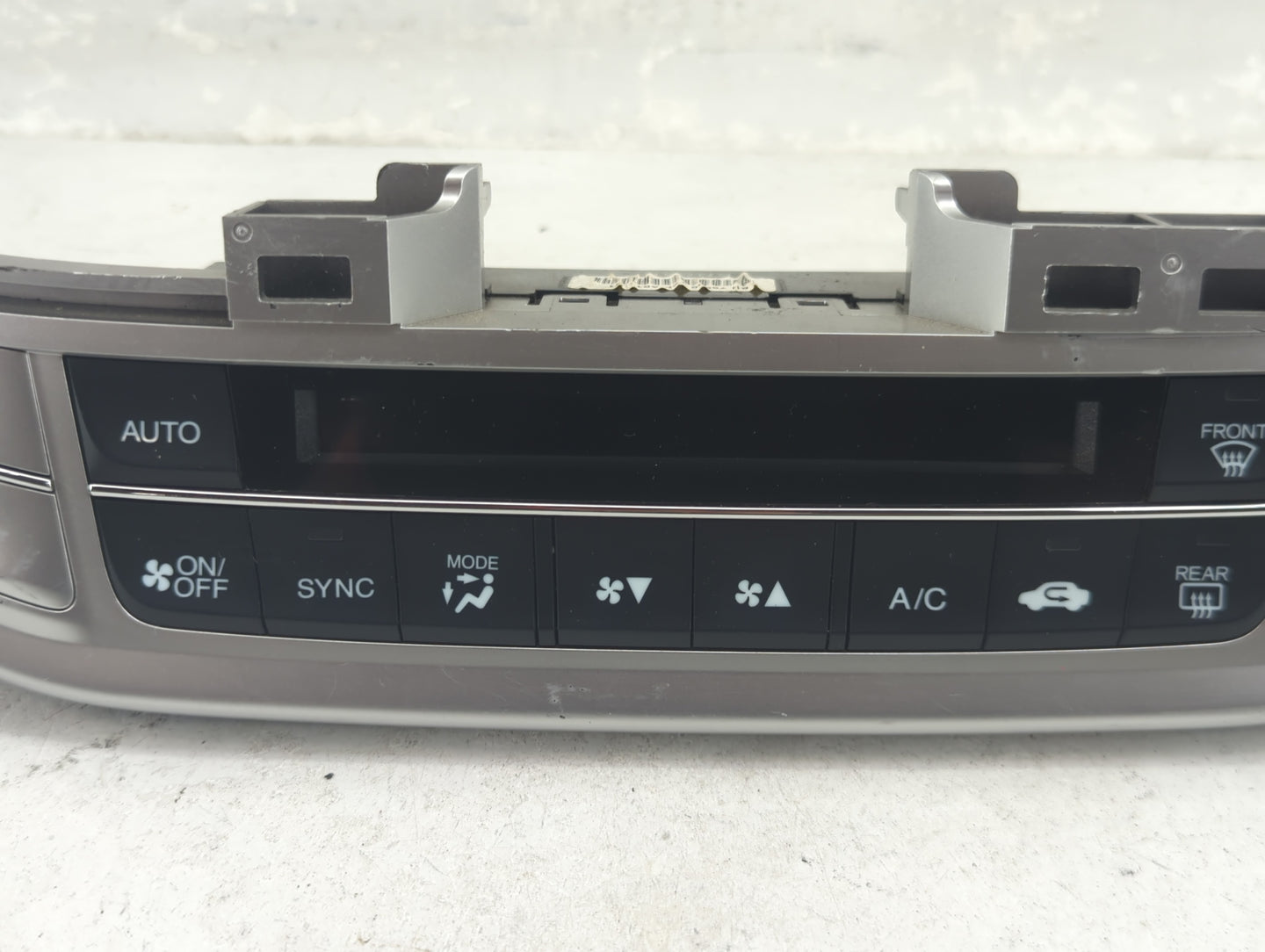 2013-2015 Honda Accord Climate Control Module Temperature AC/Heater Replacement P/N:79600T2FA61 79600-T2F-A61 Fits OEM Used 